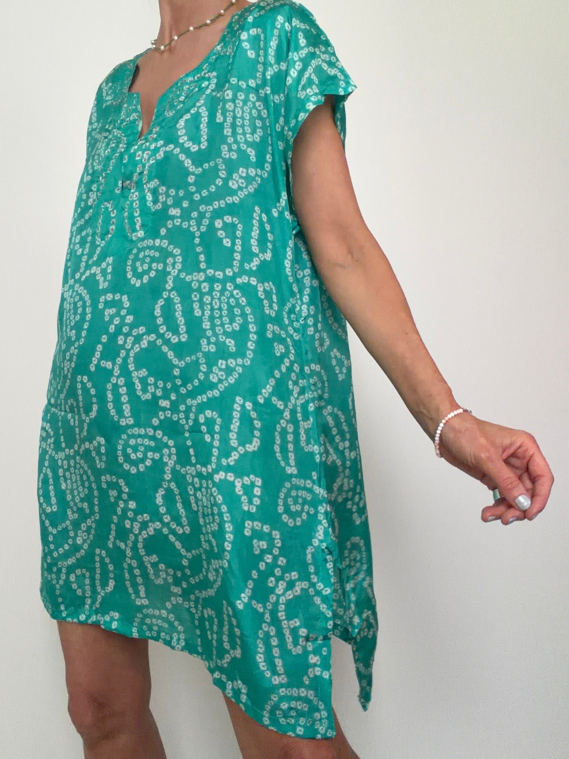 Bandhani Silk Kaftan Emerald