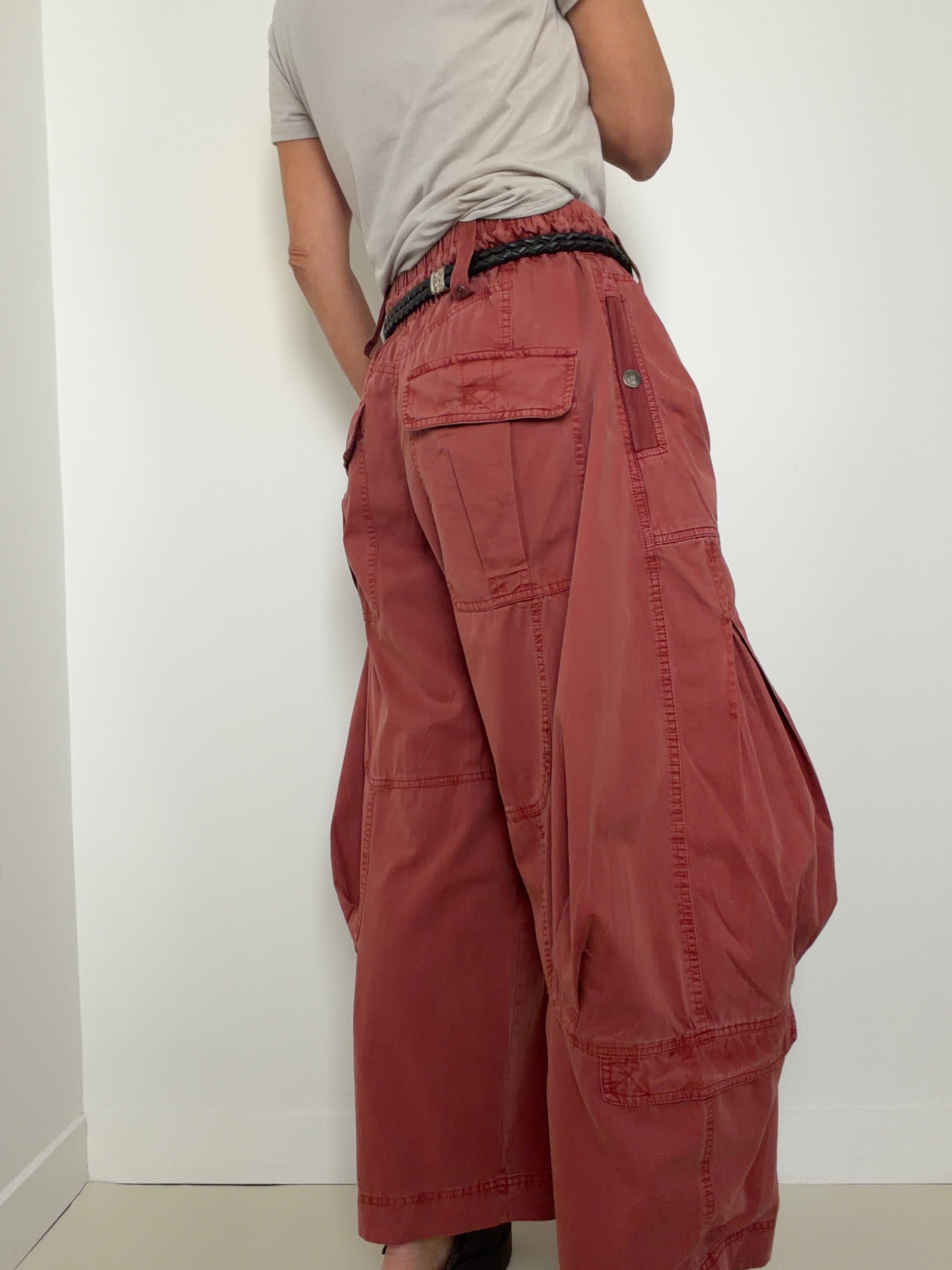 Onset Parachute Pants Paper Lantern
