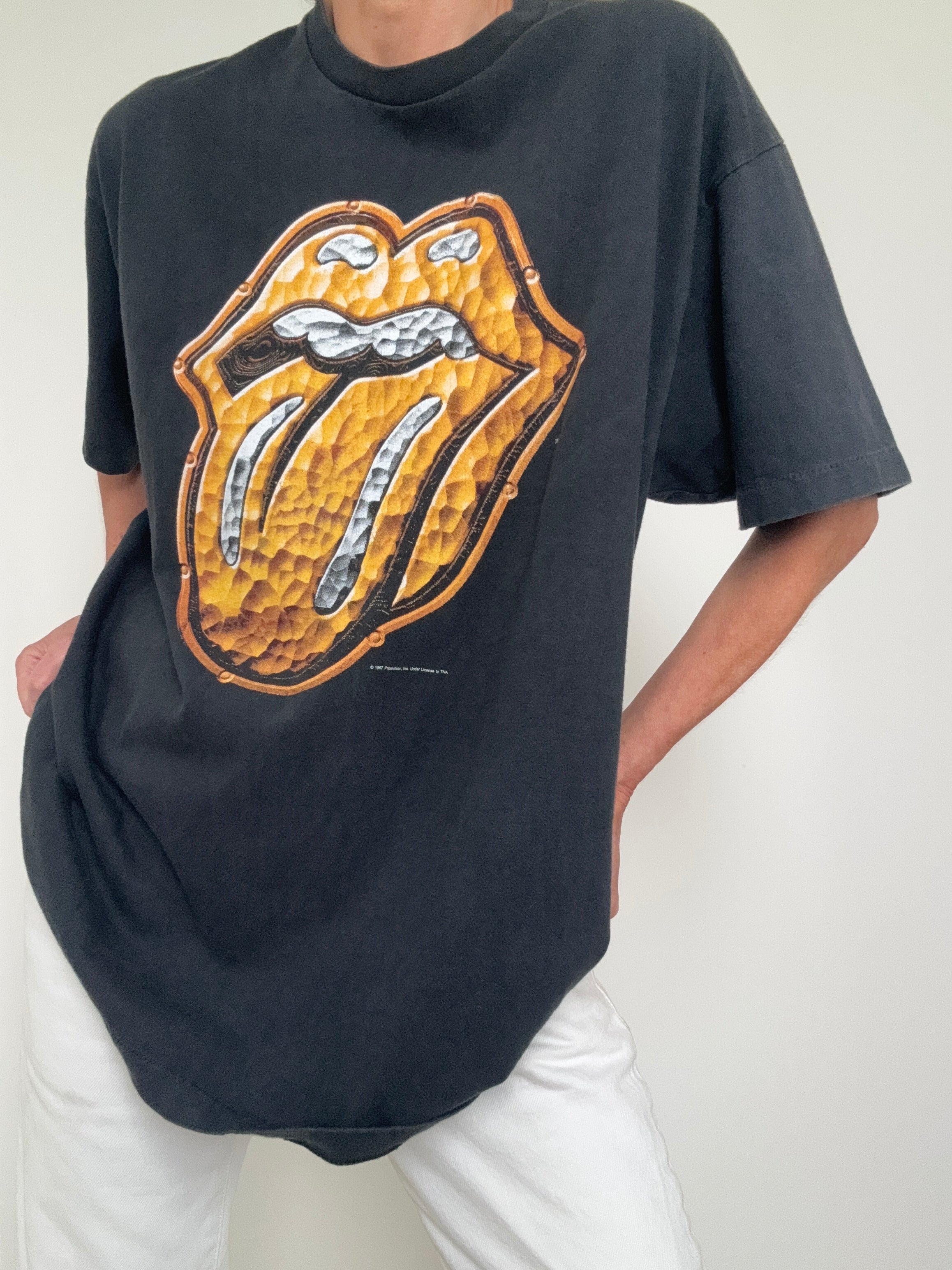 Vintage Style Gold Tongue Tee