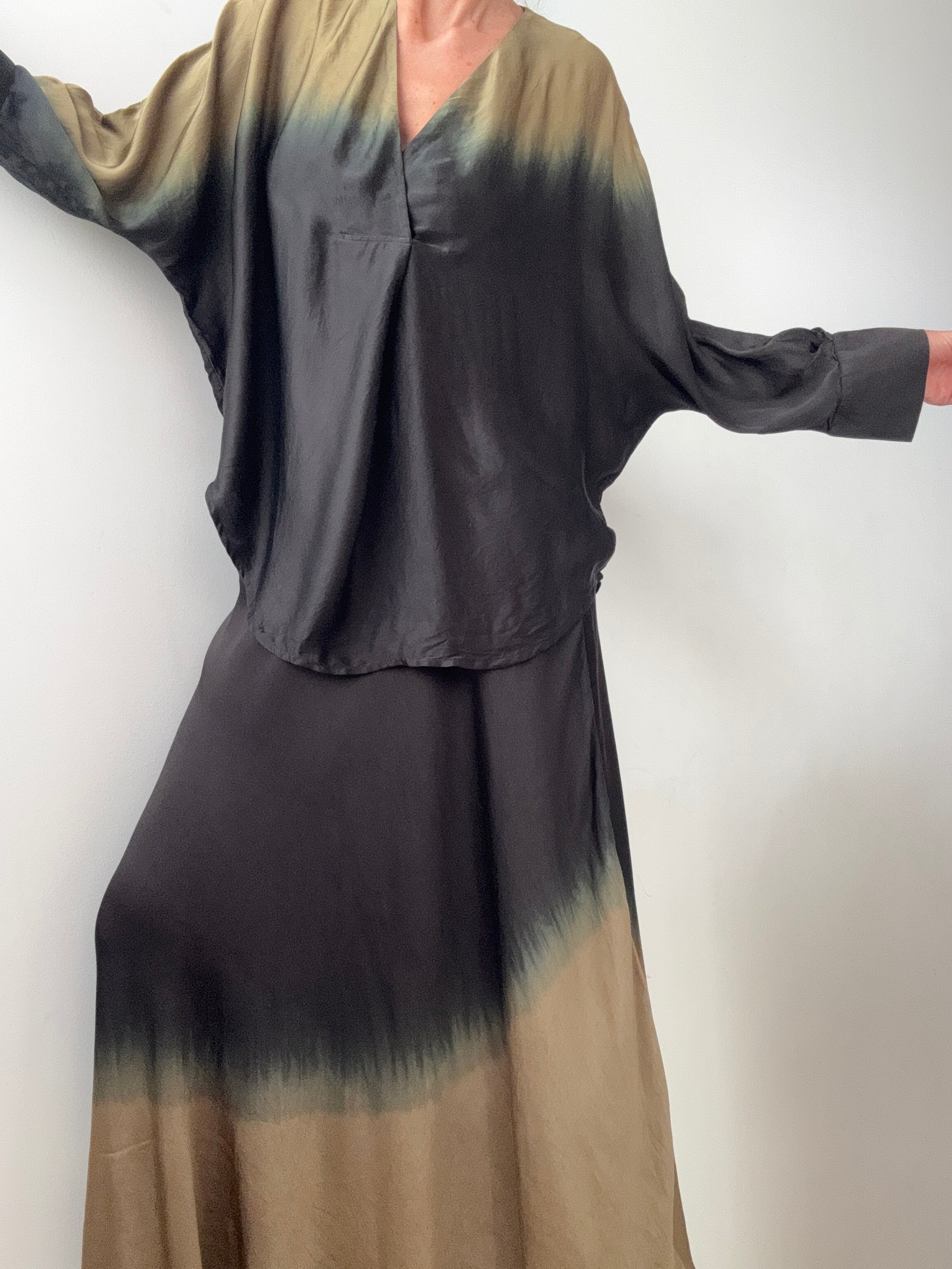 Carin Blouse Khaki Green | Blouses