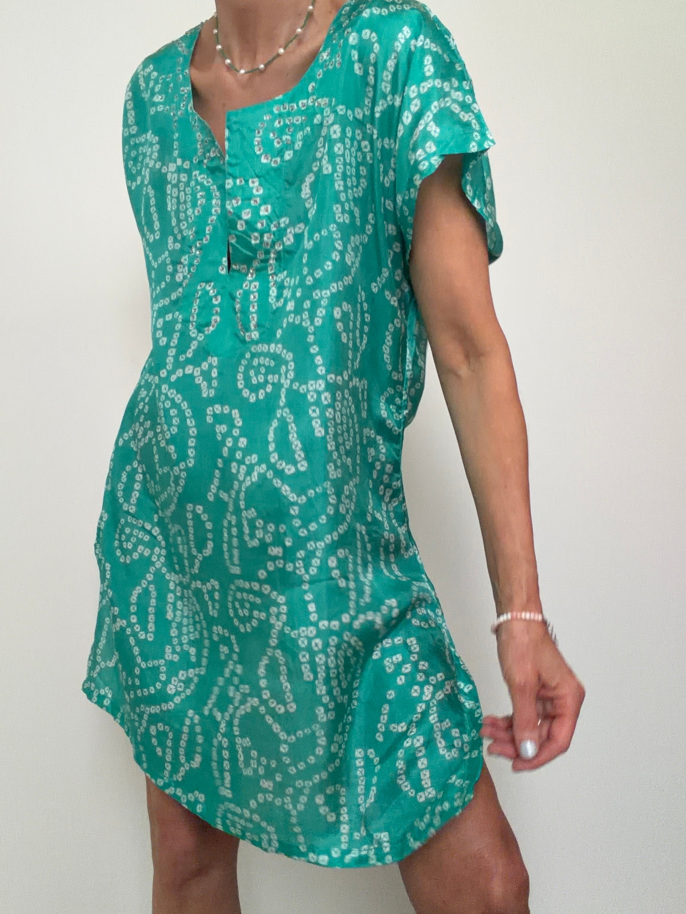 Bandhani Silk Kaftan Emerald