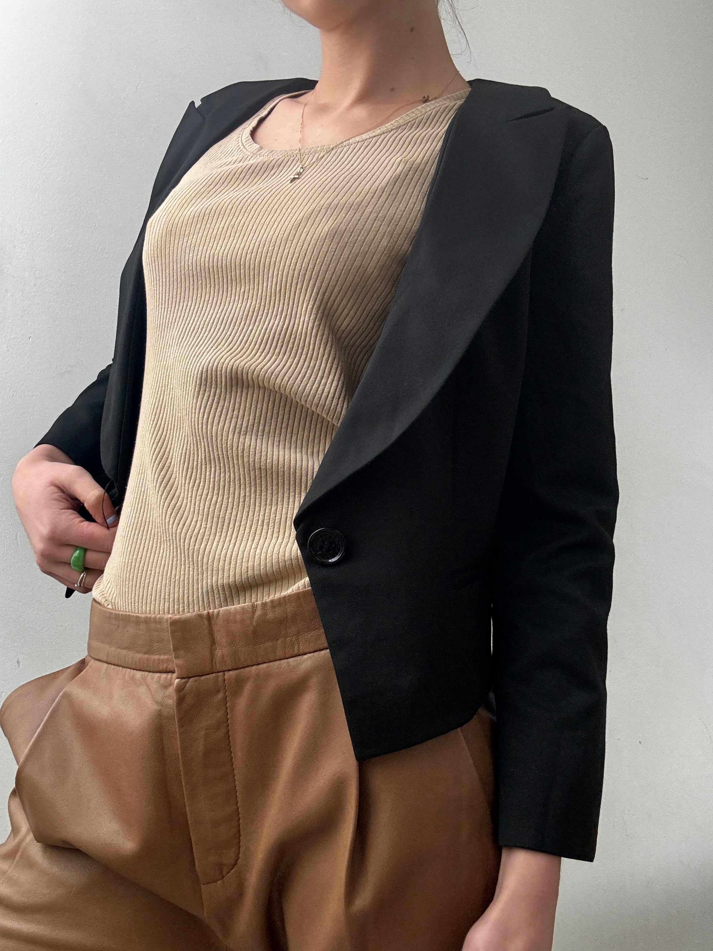 Vintage Designer Cropped Black Blazer | Jackets