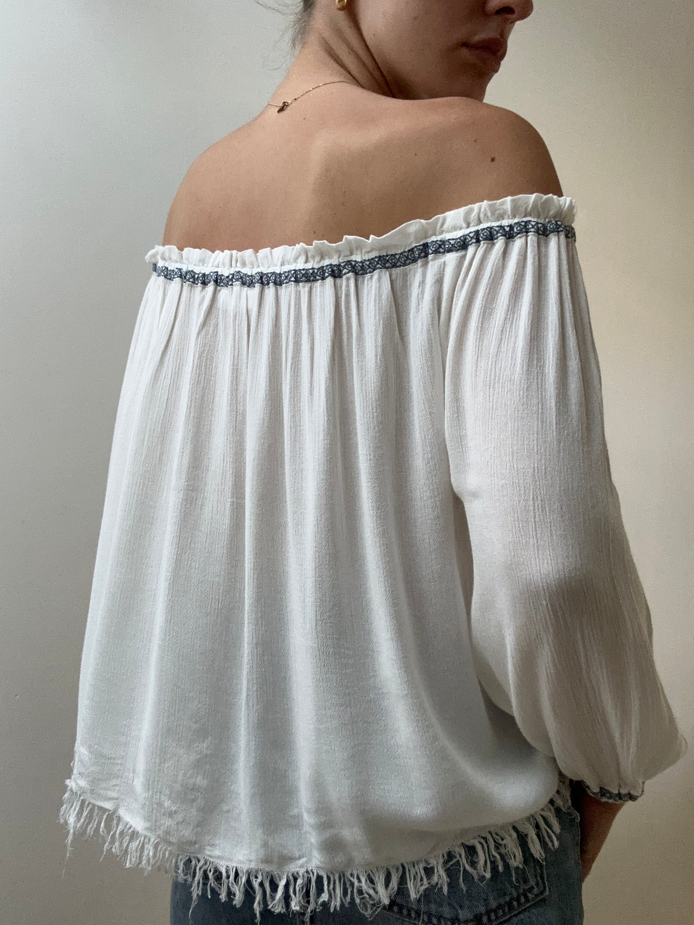 Brownie Blusa Aloha Off The Shoulder Blouse | Blouses