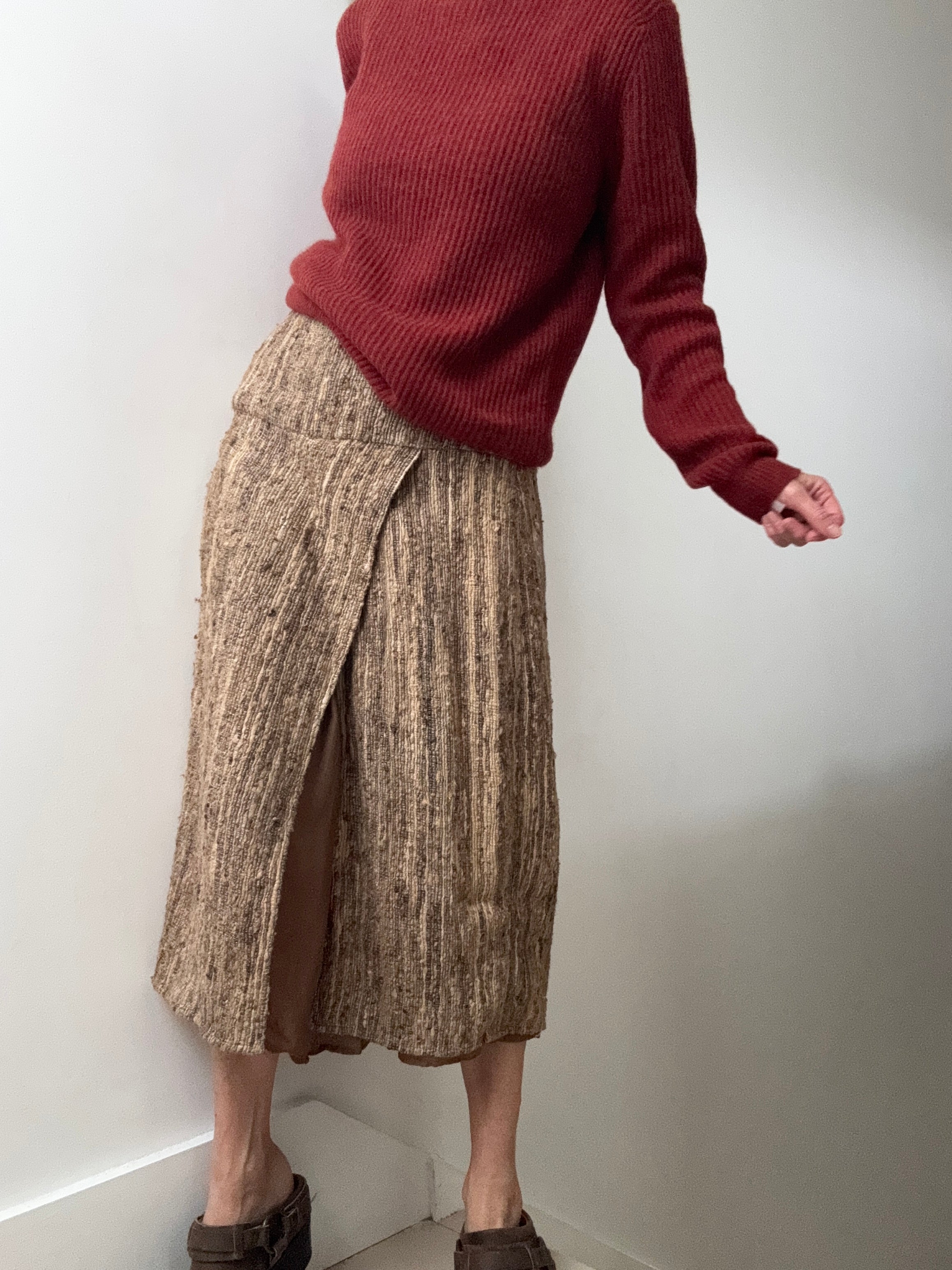 ELK NEW YORK Skirts Medium-Large Raw Silk Woven Skirt Natural