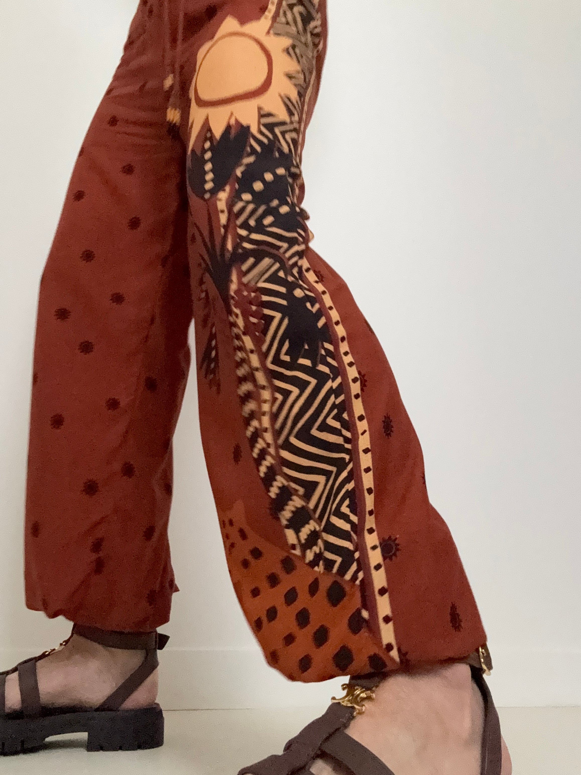 Farm Rio Pants Tropical Sun Printed Balloon Pants Brown