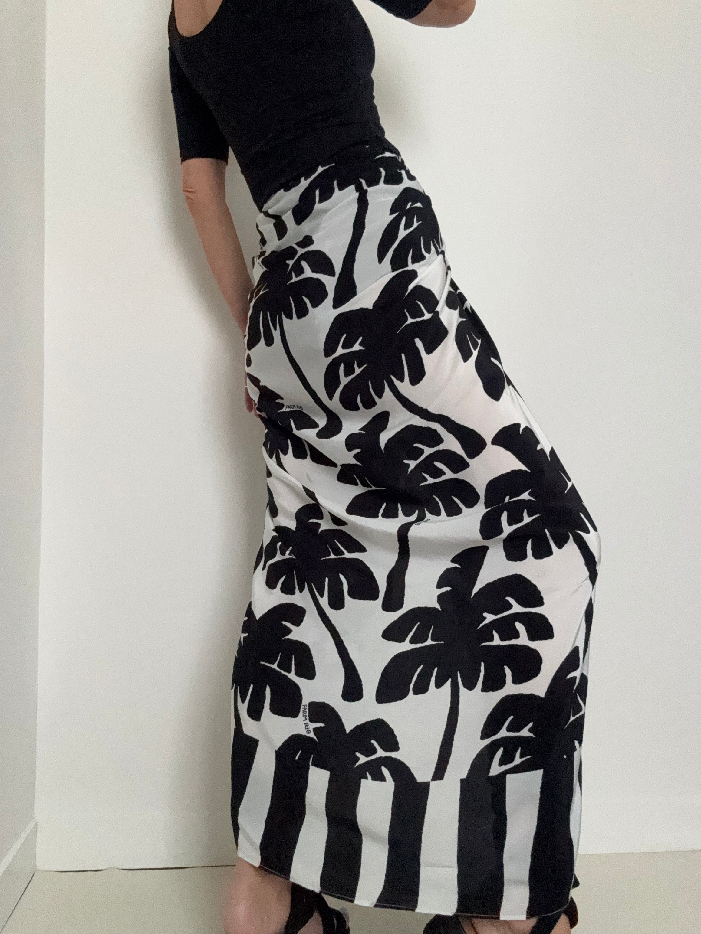Farm Rio Palms Sarong | Skirts