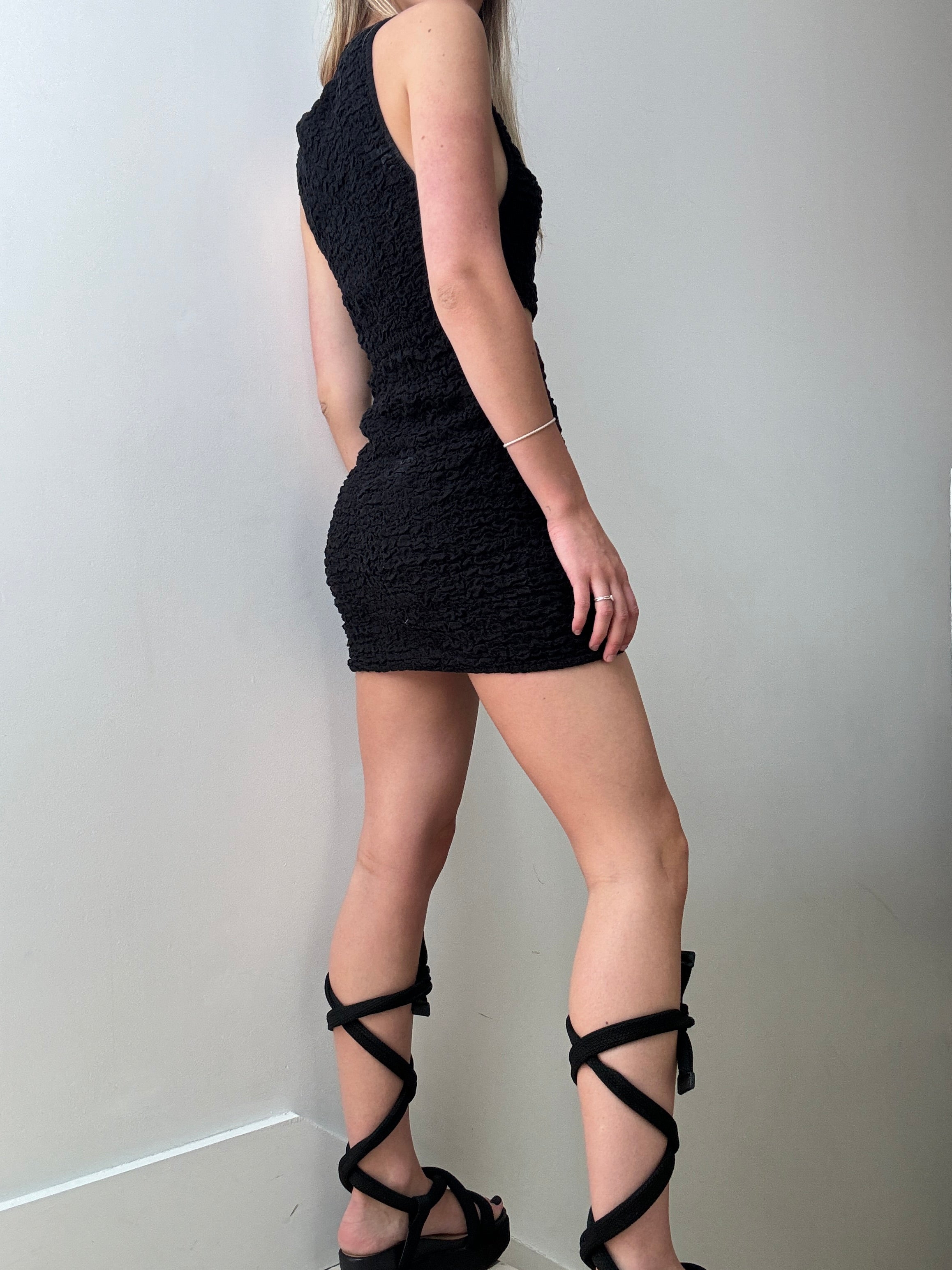 Scarlett Solid Mini Black | Dresses