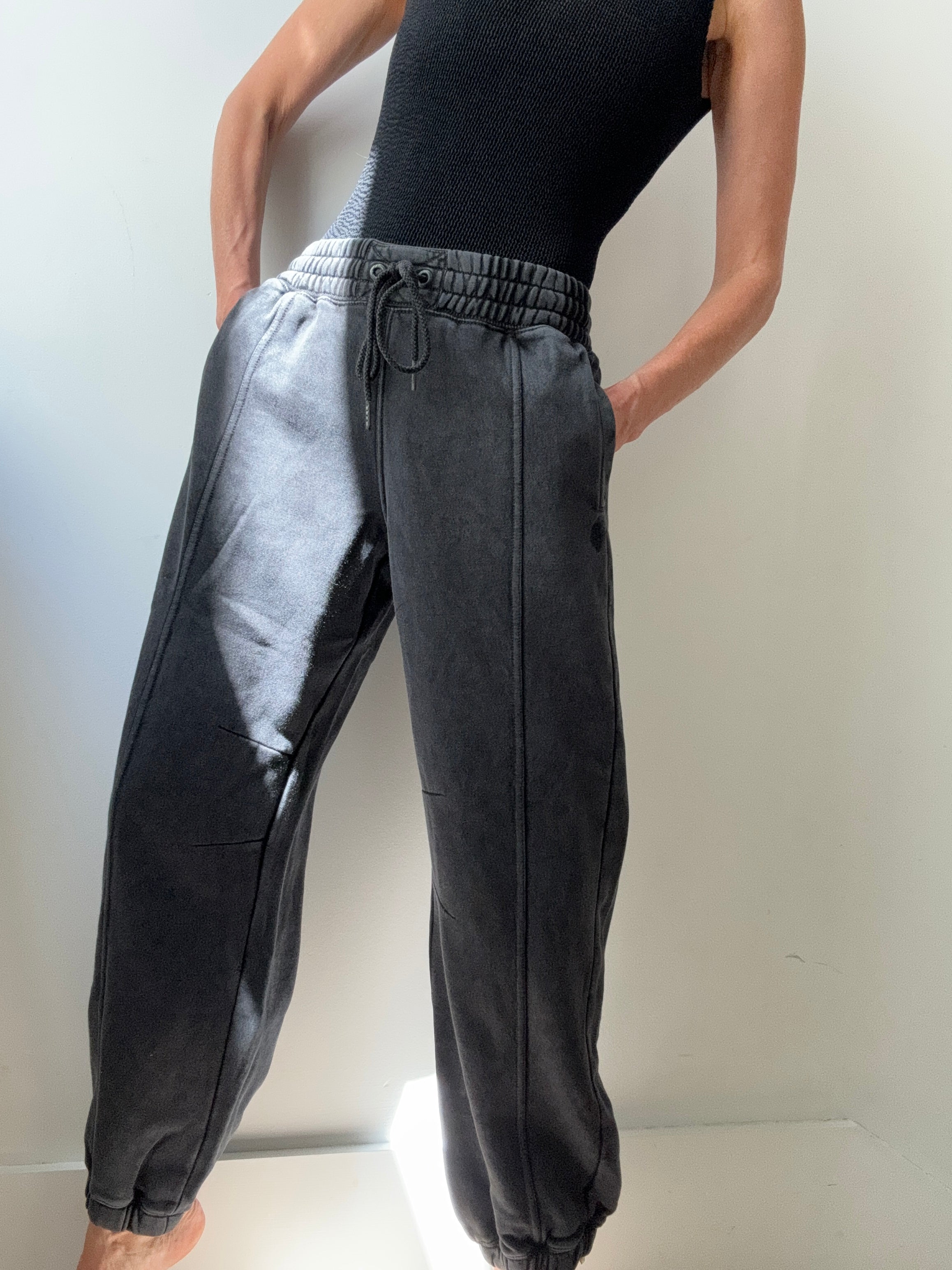 Sprint To The Finish Pants Black | Pants