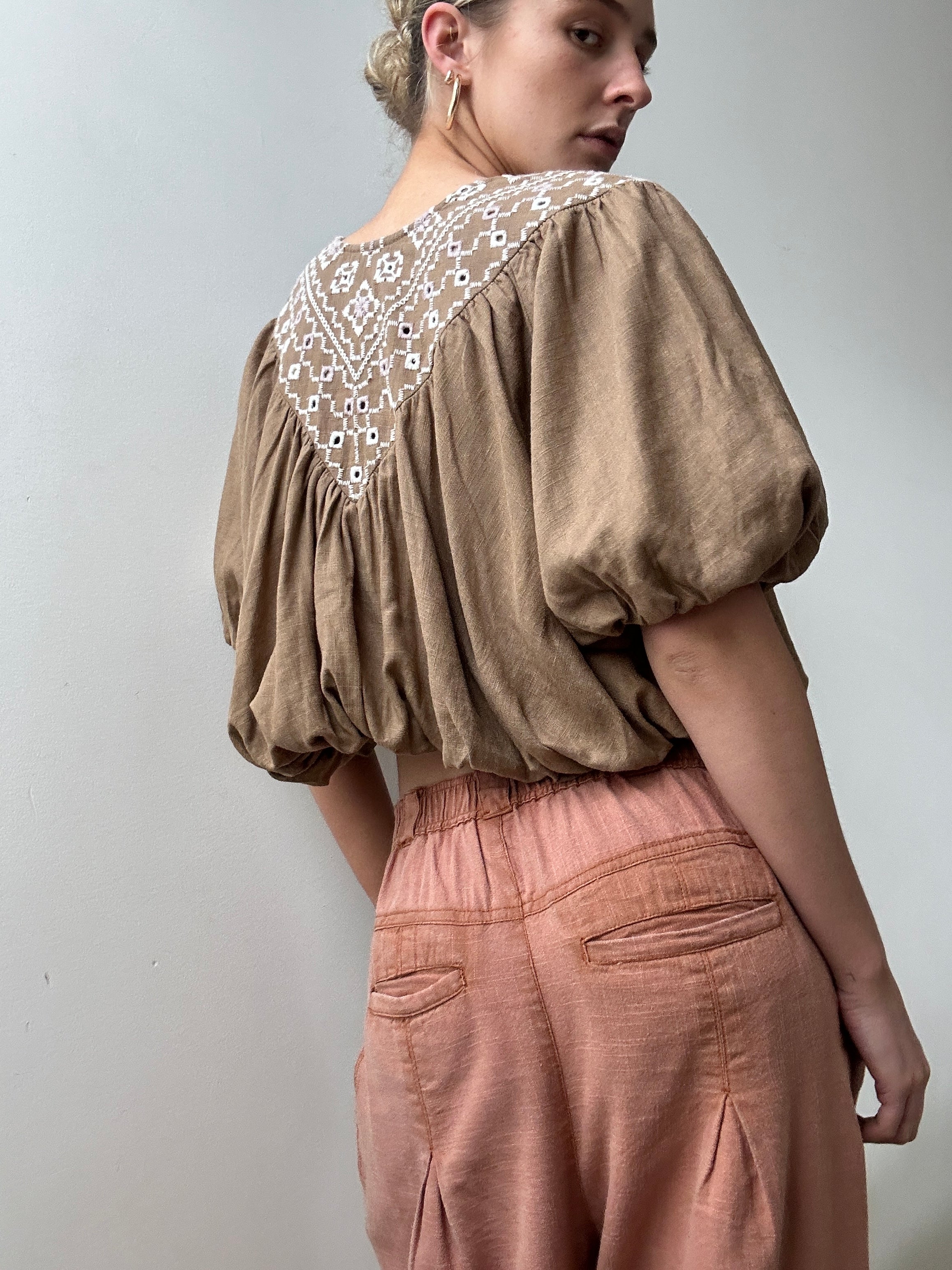 Joni Embroidered Top Tan | Tops