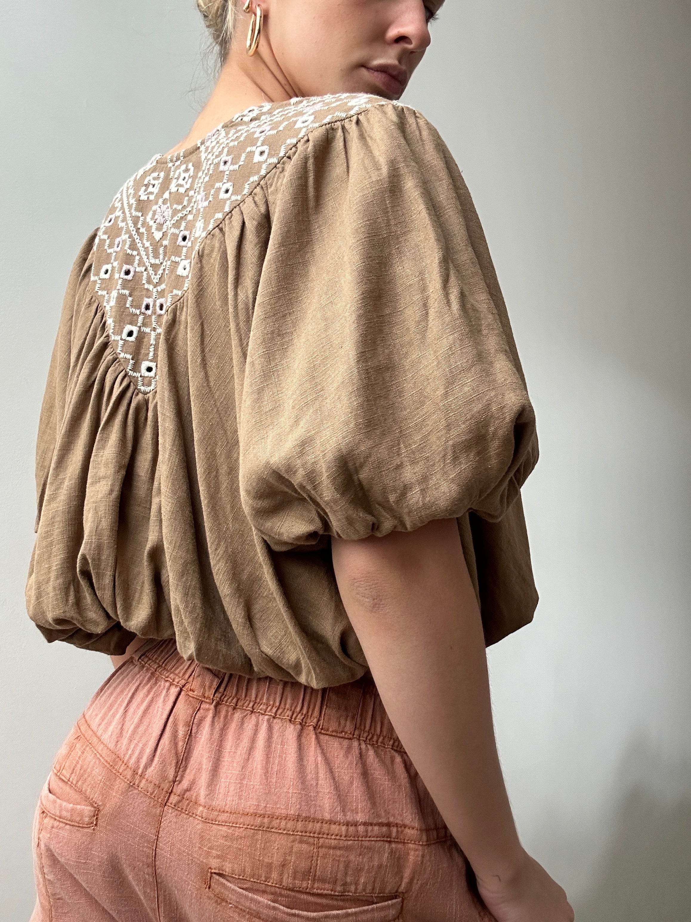 Joni Embroidered Top Tan | Tops