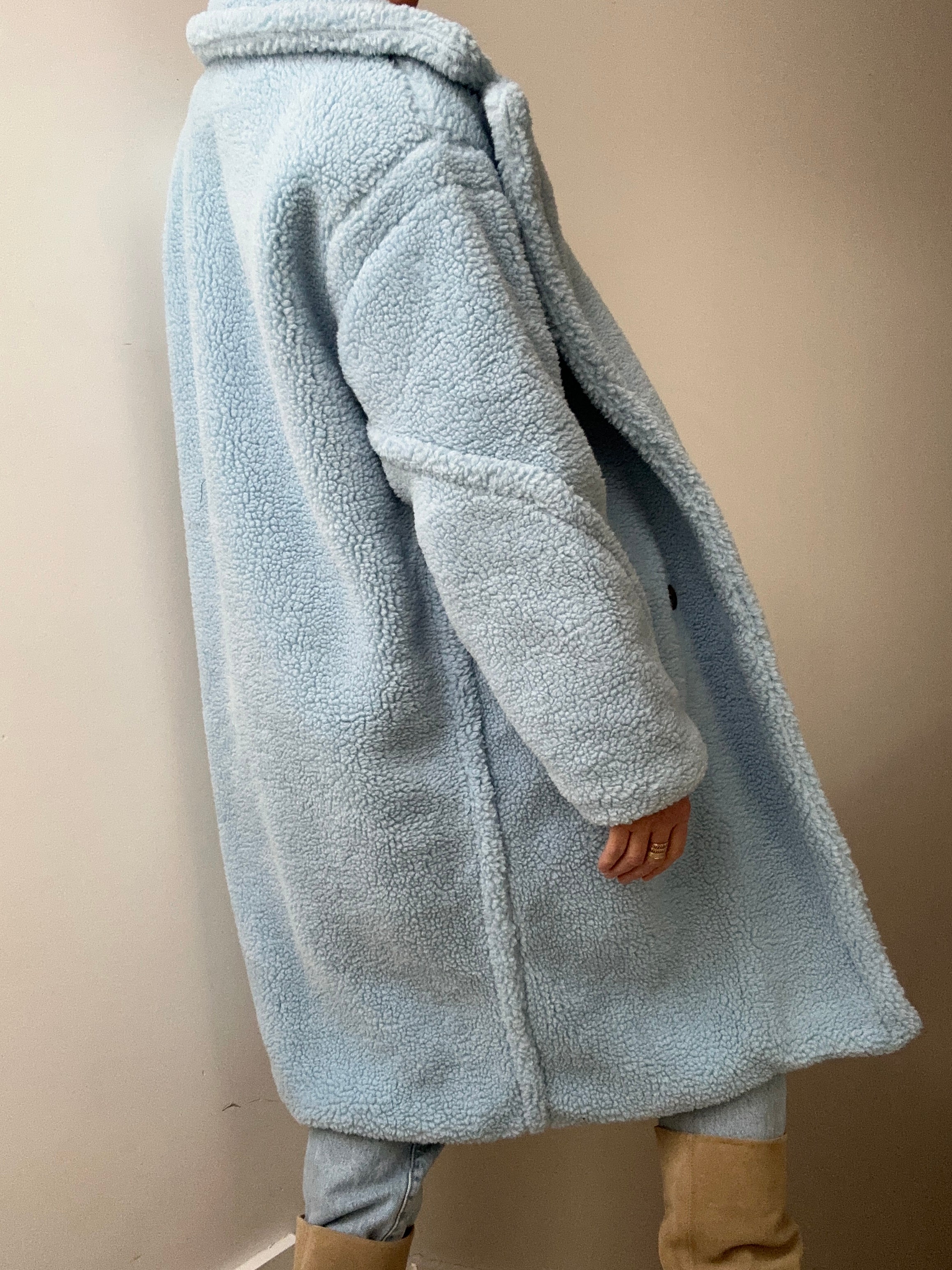 Future Nomads Coats One Size Blue Teddy Coat