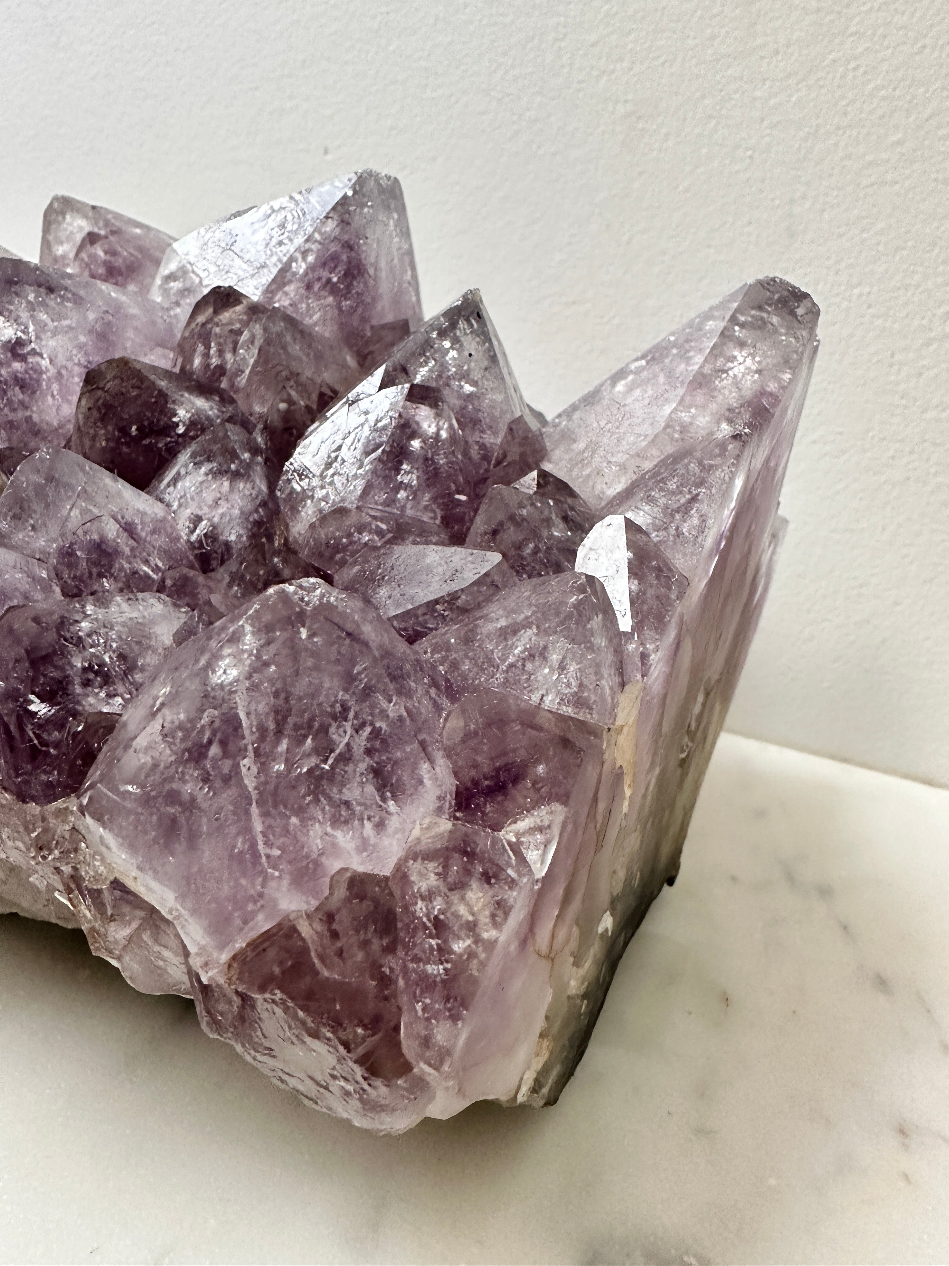 Future Nomads Crystals 60cm Amethyst Druze 60cm -30cm