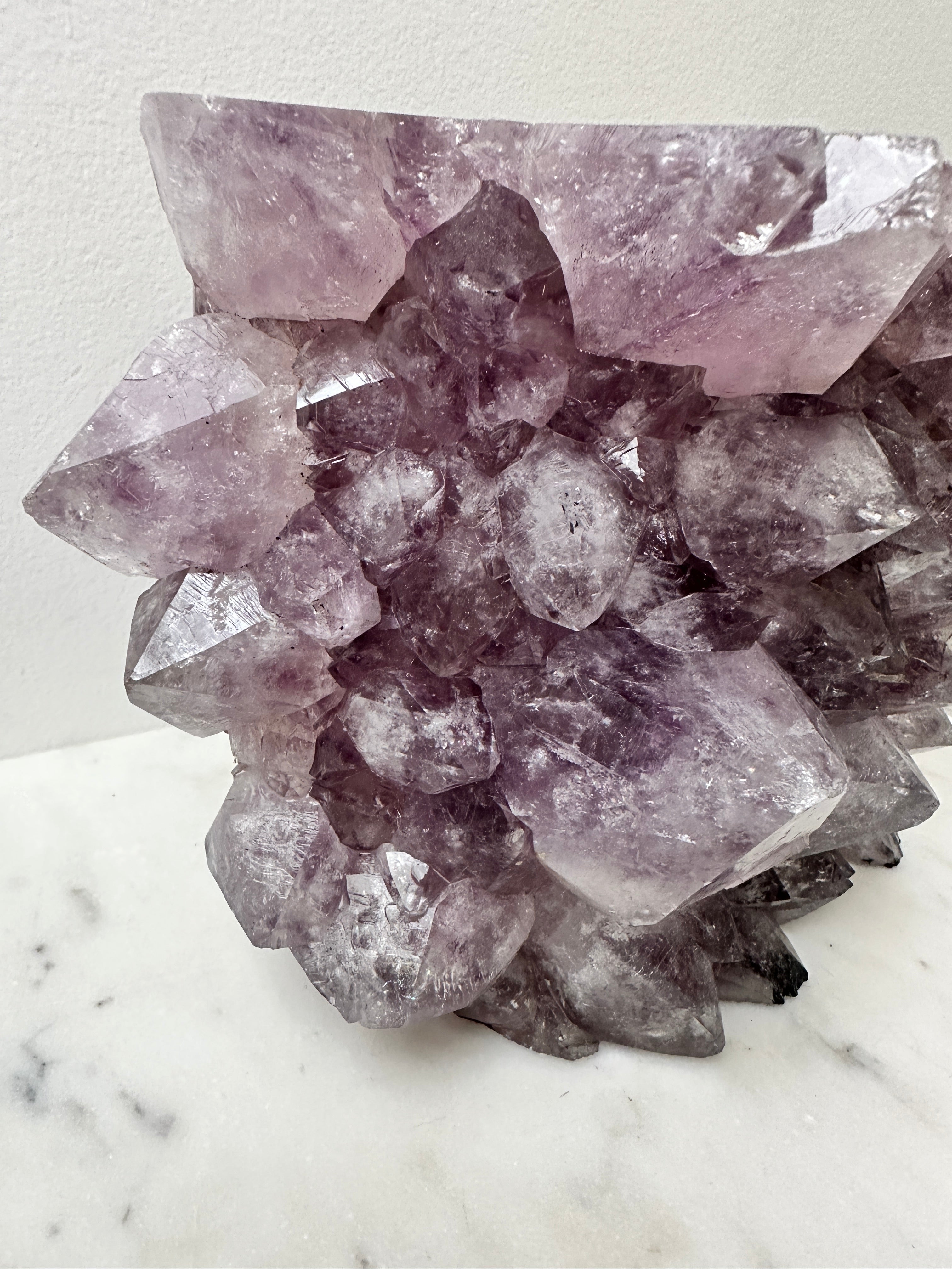 Future Nomads Crystals 60cm Amethyst Druze 60cm -30cm