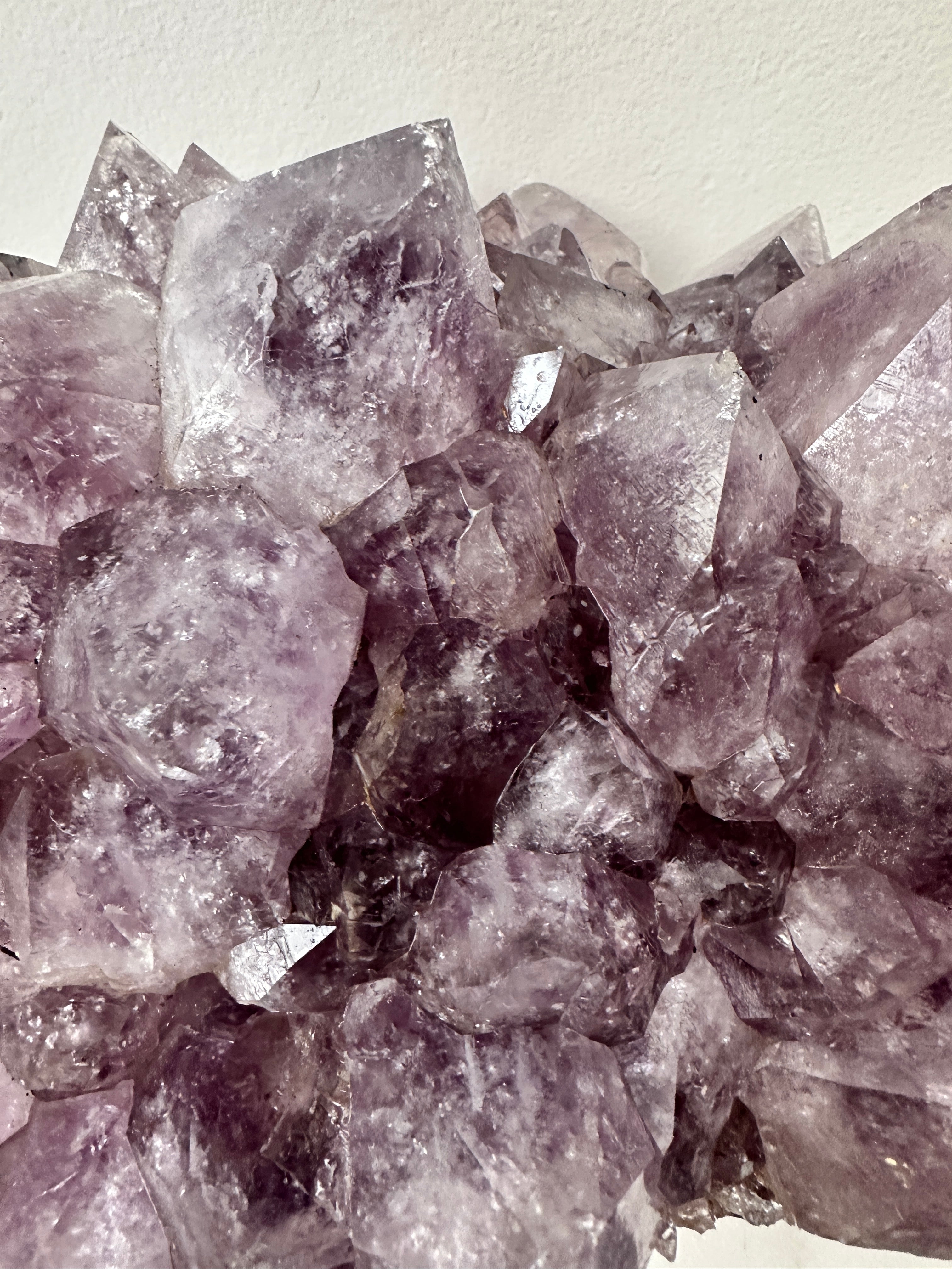 Future Nomads Crystals 60cm Amethyst Druze 60cm -30cm