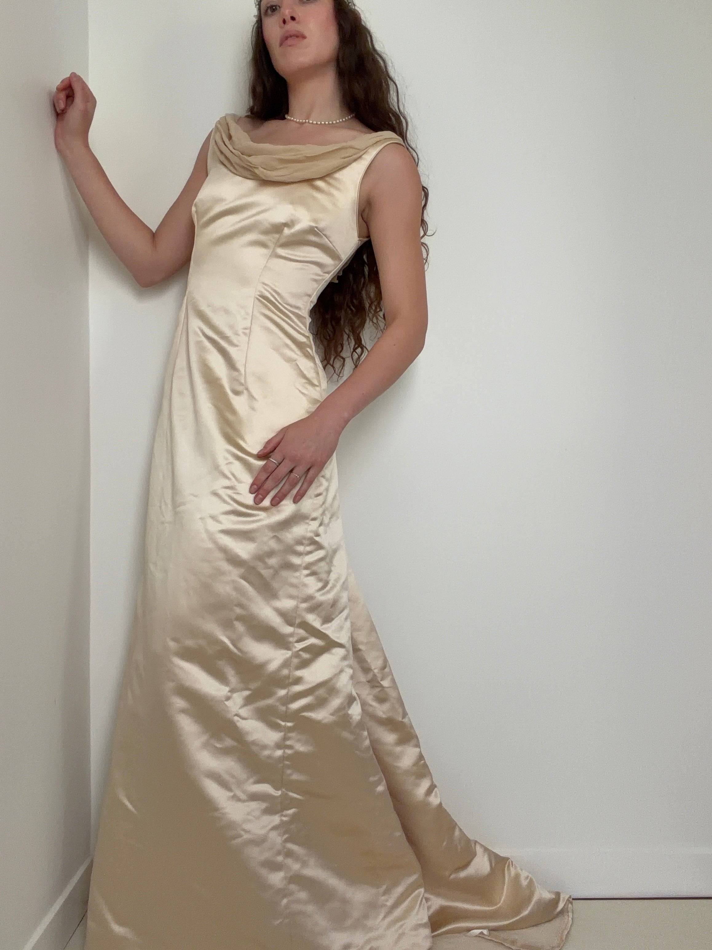 Oyster Vintage Silk Wedding Dress | Dresses