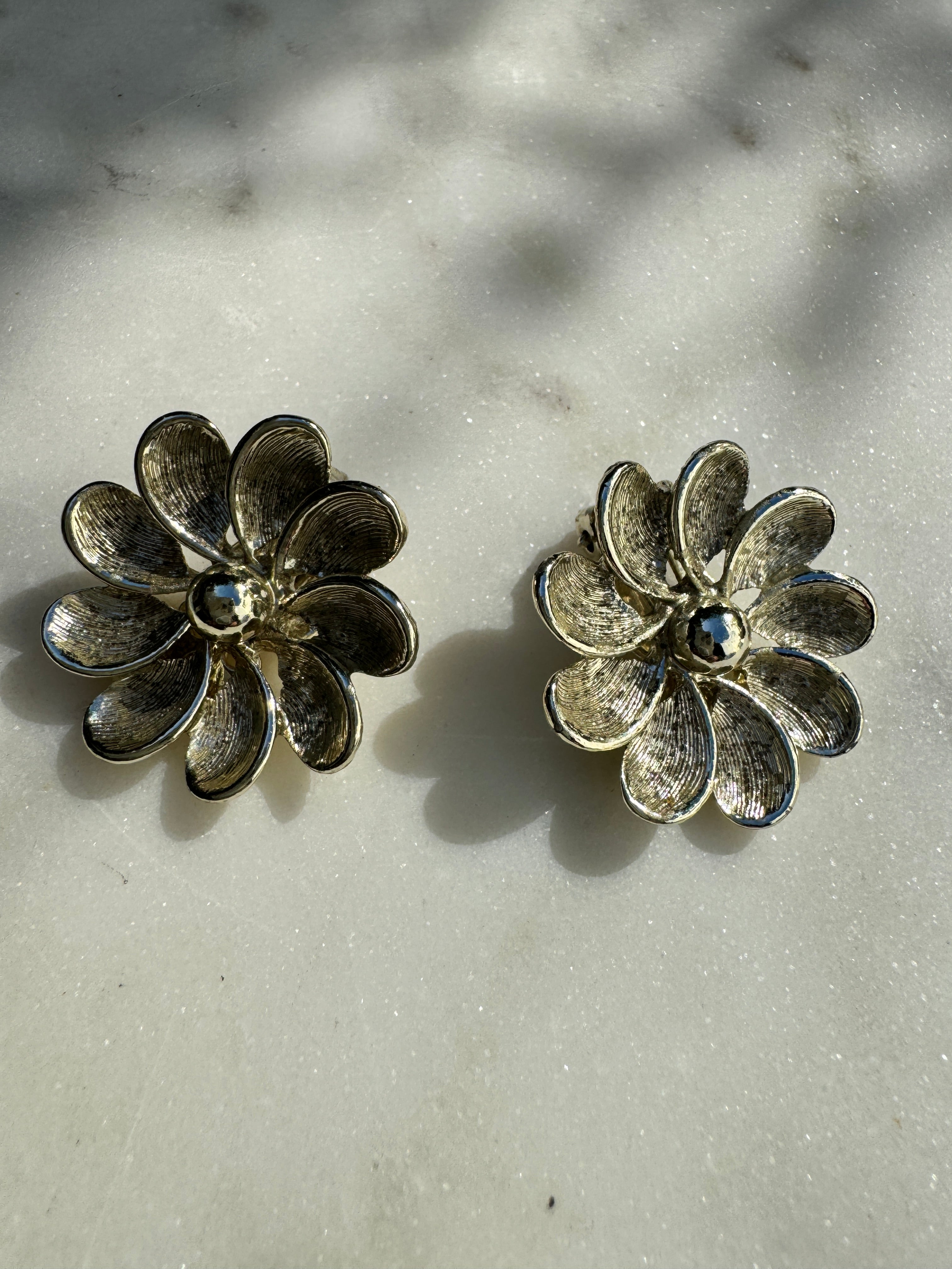 Future Nomads Earrings Vintage Clip Earrings Flower