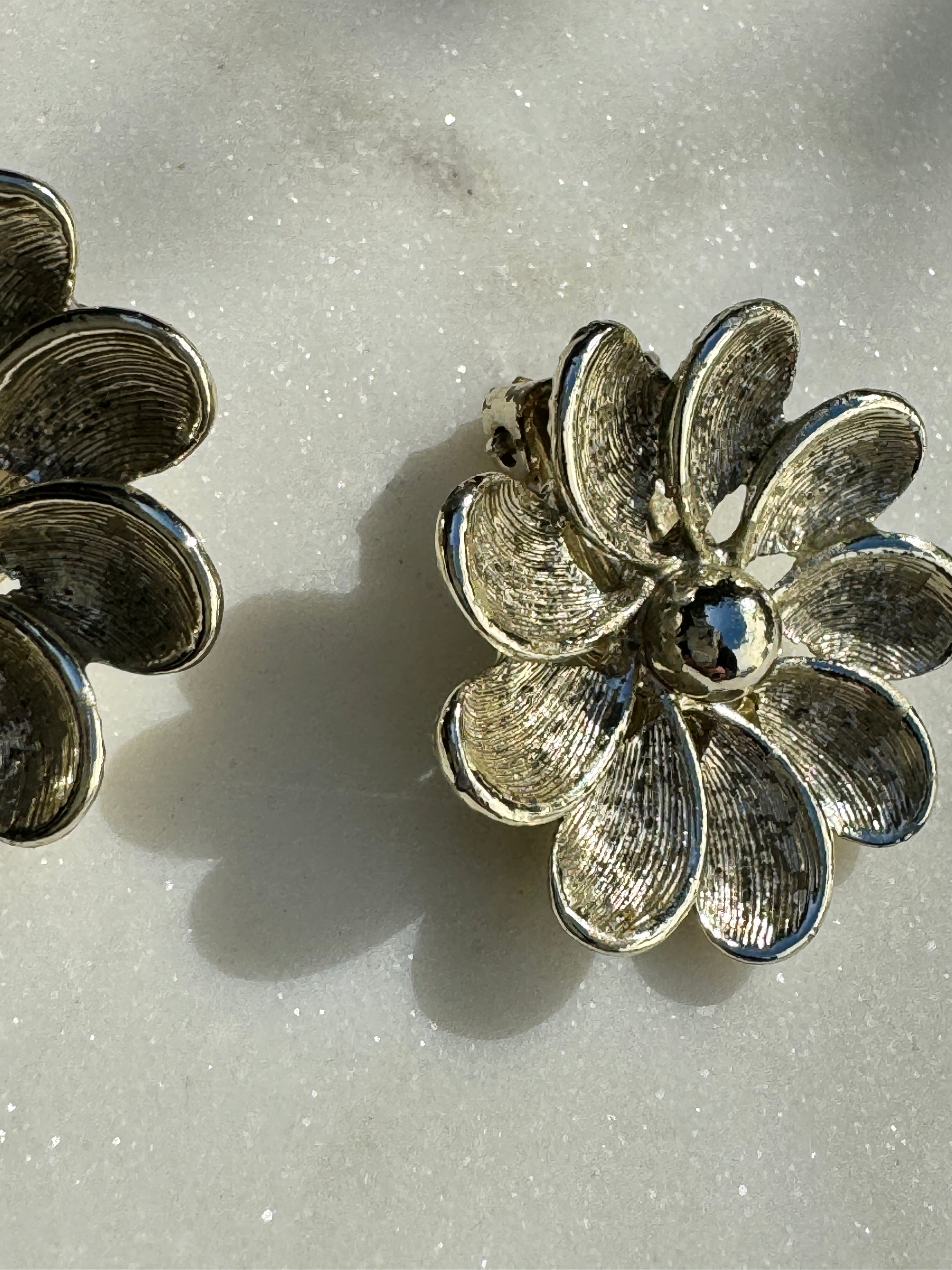 Future Nomads Earrings Vintage Clip Earrings Flower