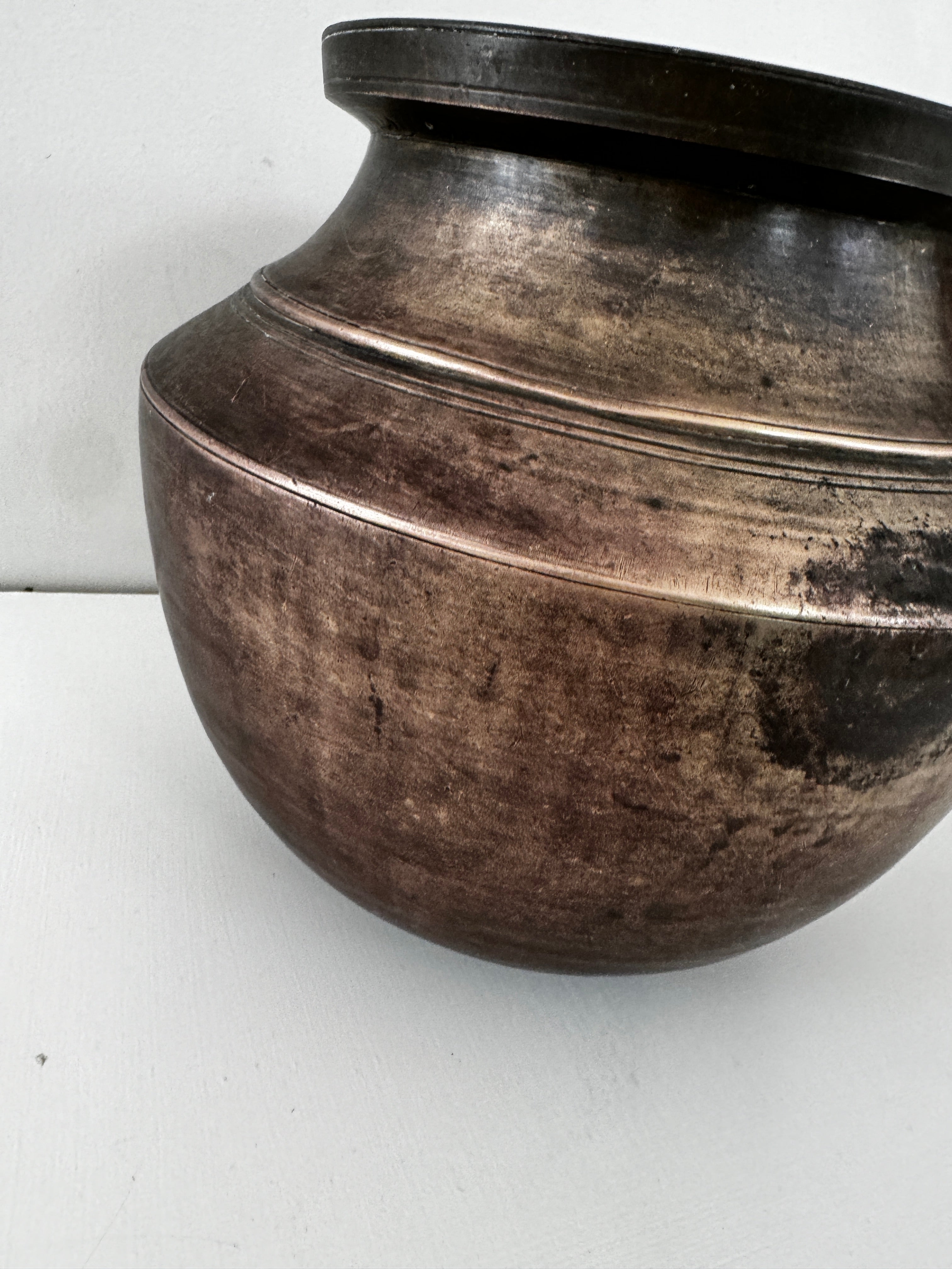 Vintage Brass Pot | Homewares