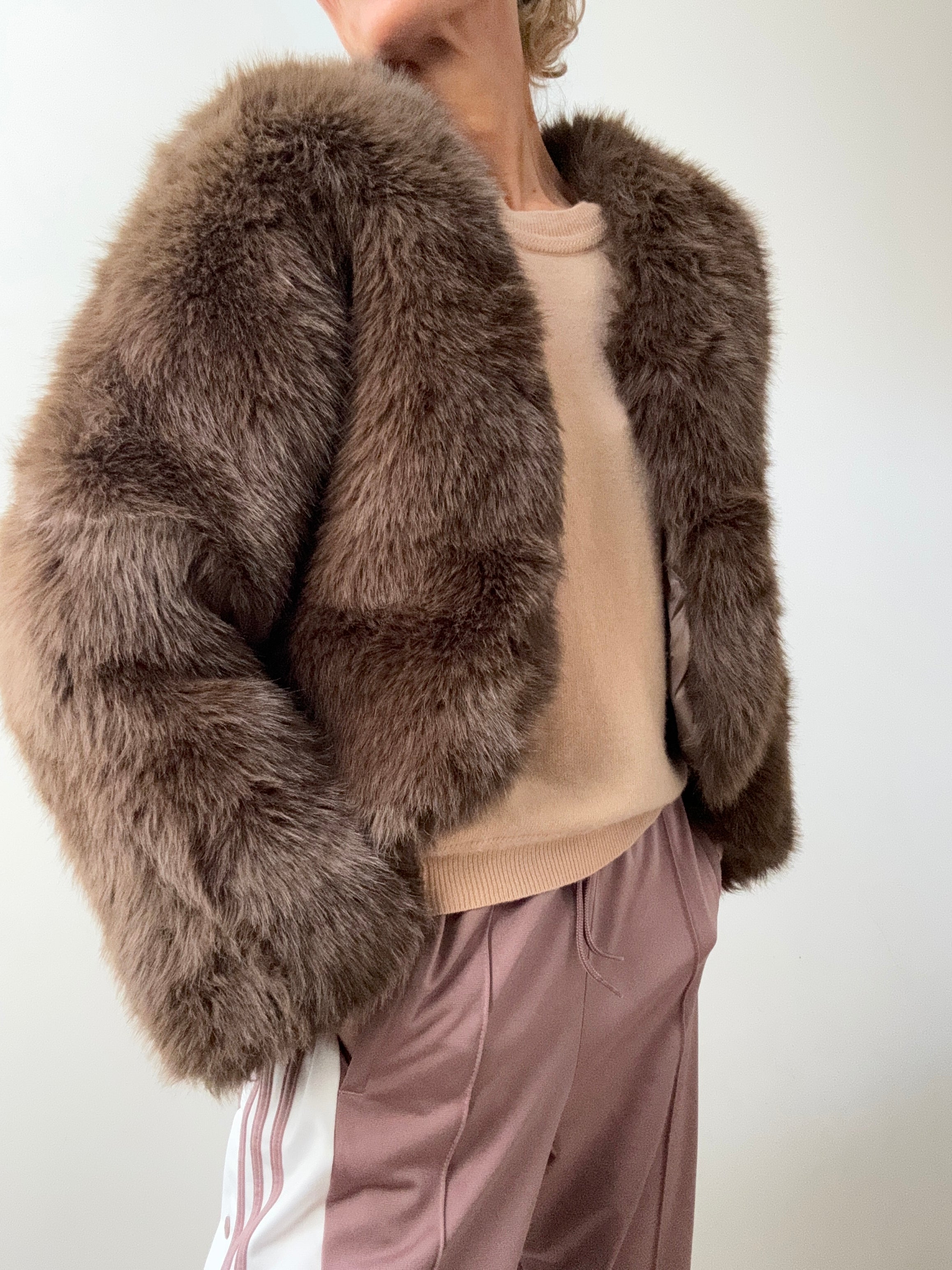 Future Nomads Jackets Medium Cropped Cacao Fur
