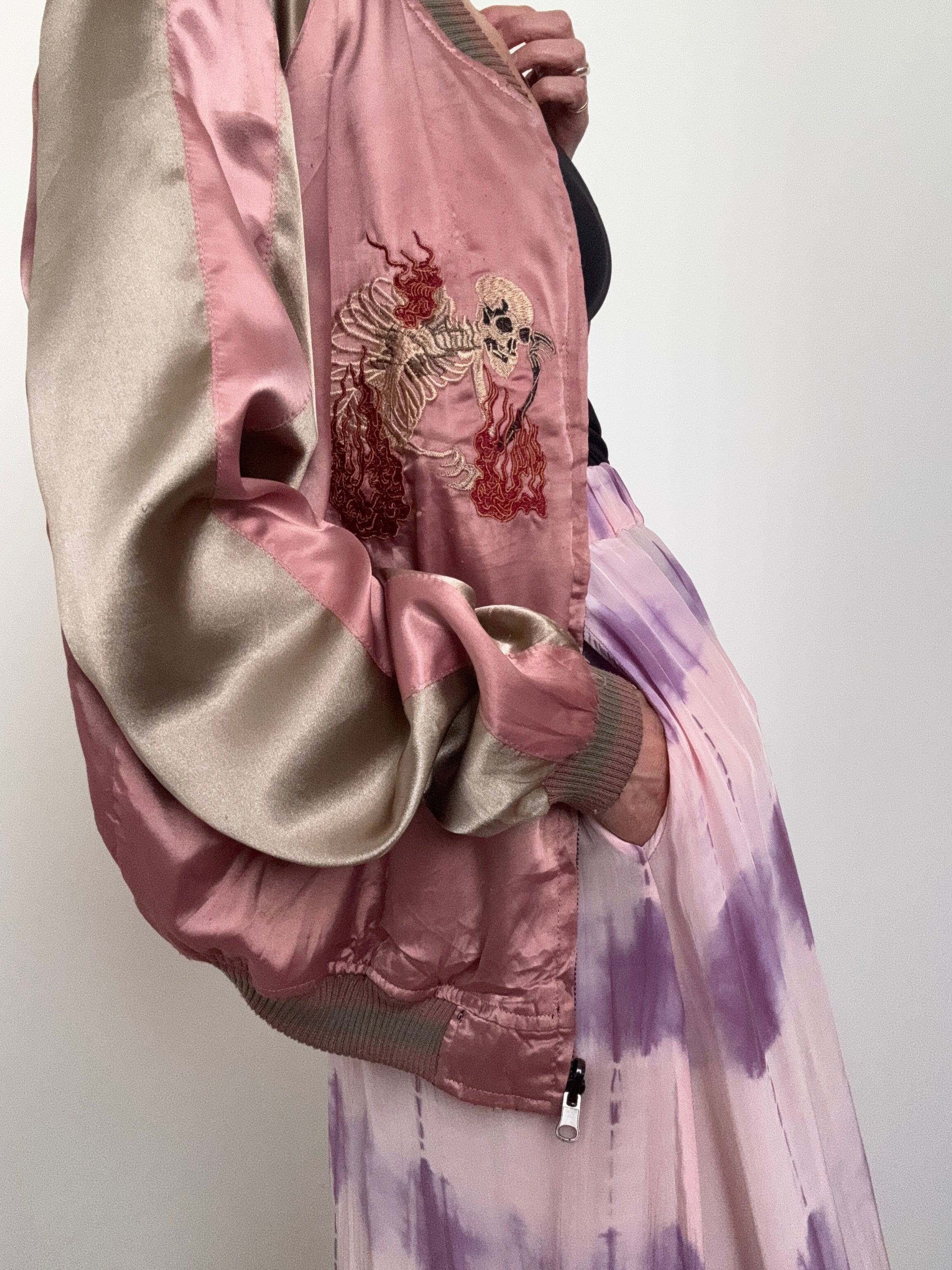 Future Nomads Jackets Medium Reversible Pink Satin Bomber Jacket