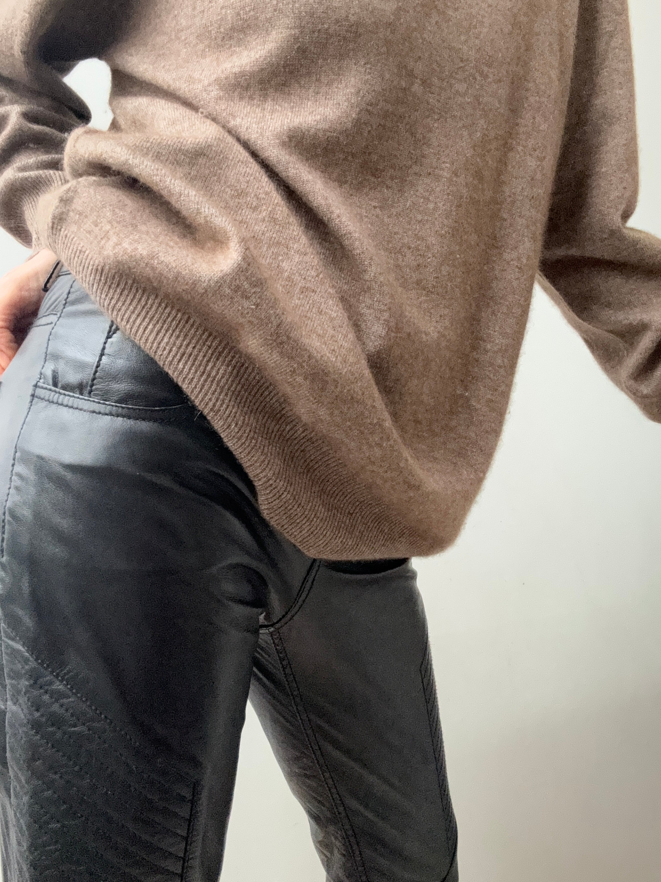 Classic Mens Cashmere V Neck Natural | Jumpers