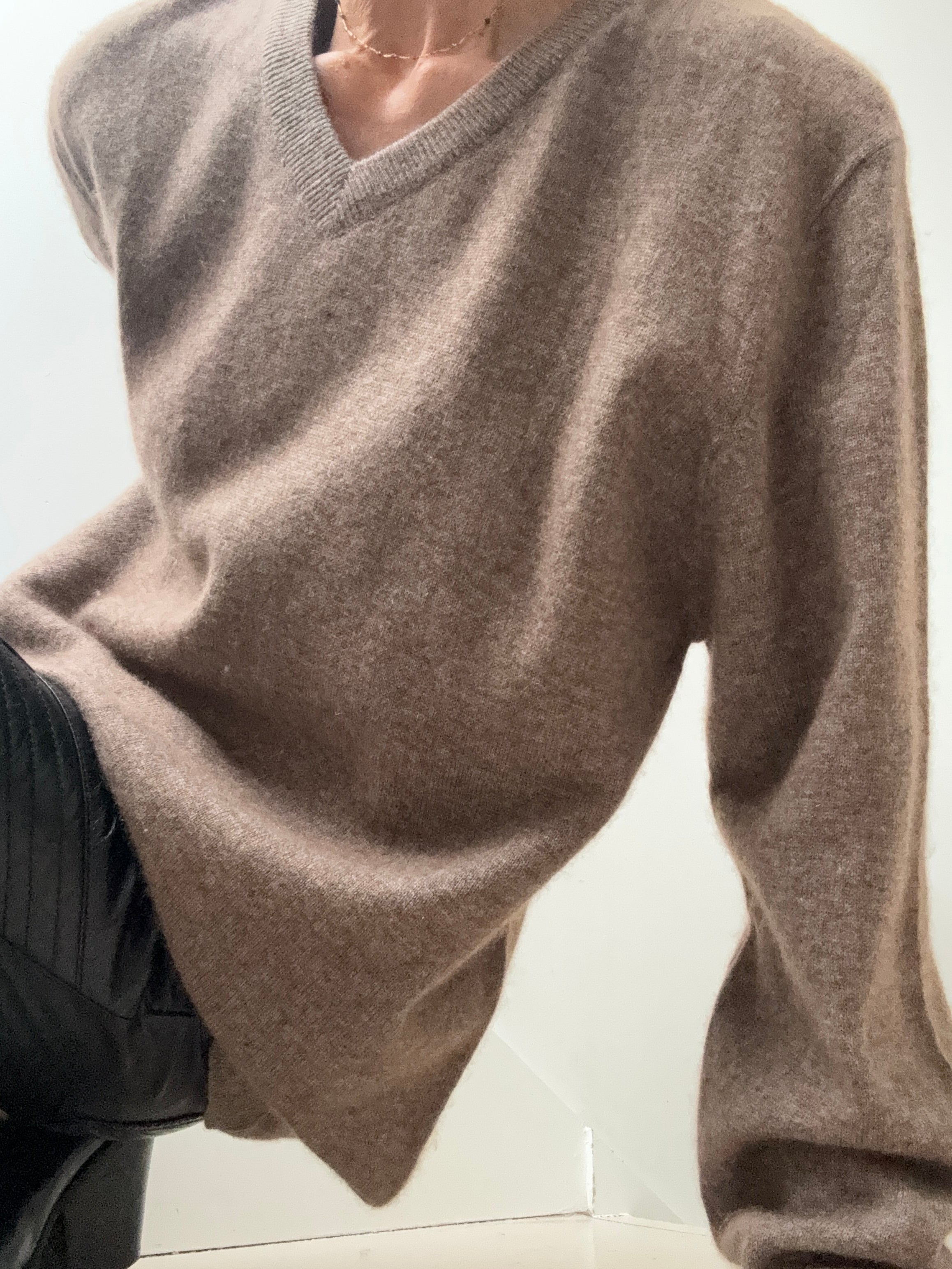 Classic Mens Cashmere V Neck Natural | Jumpers