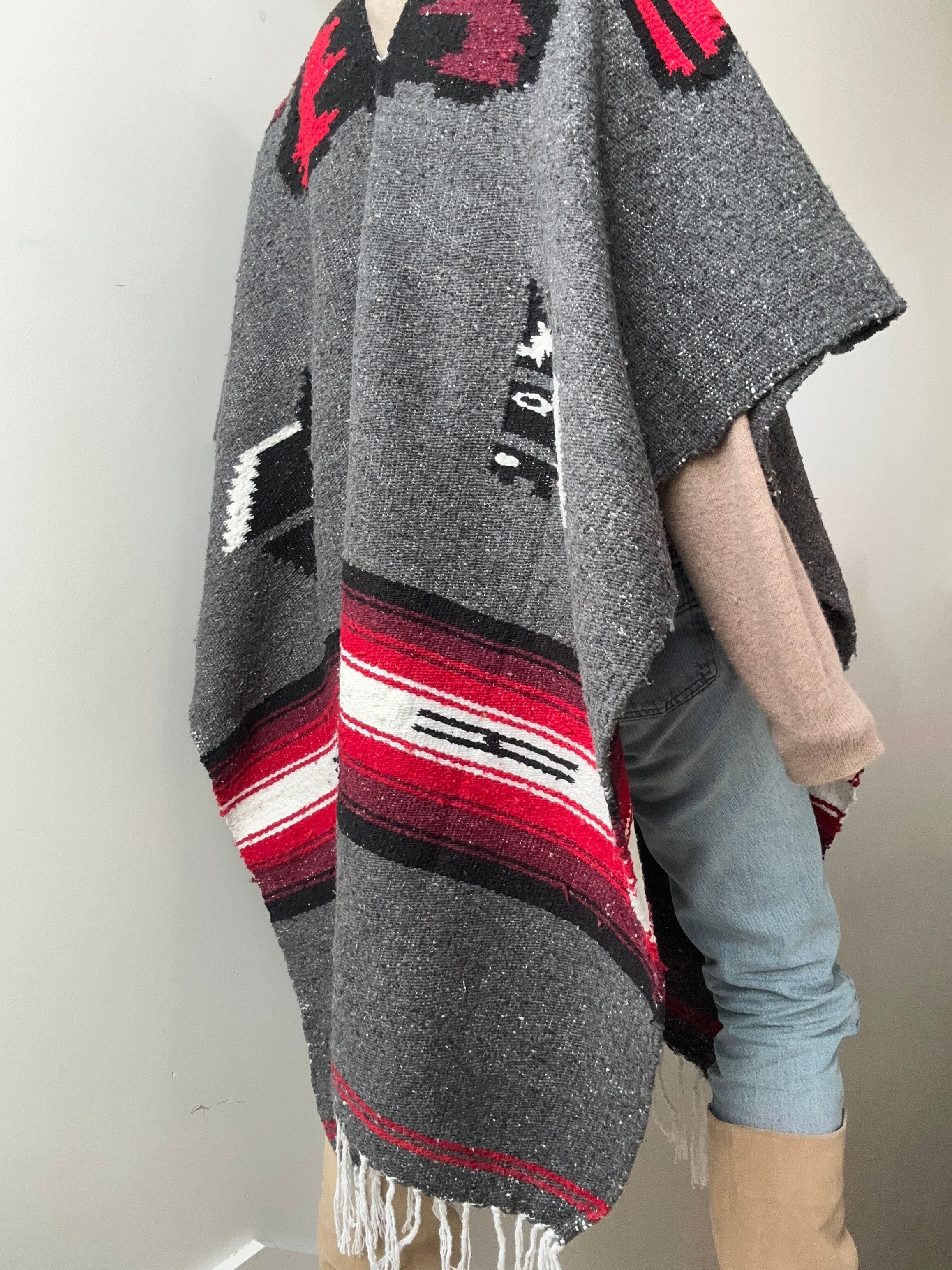 Future Nomads Ponchos Grey Mexican Poncho Red & Grey