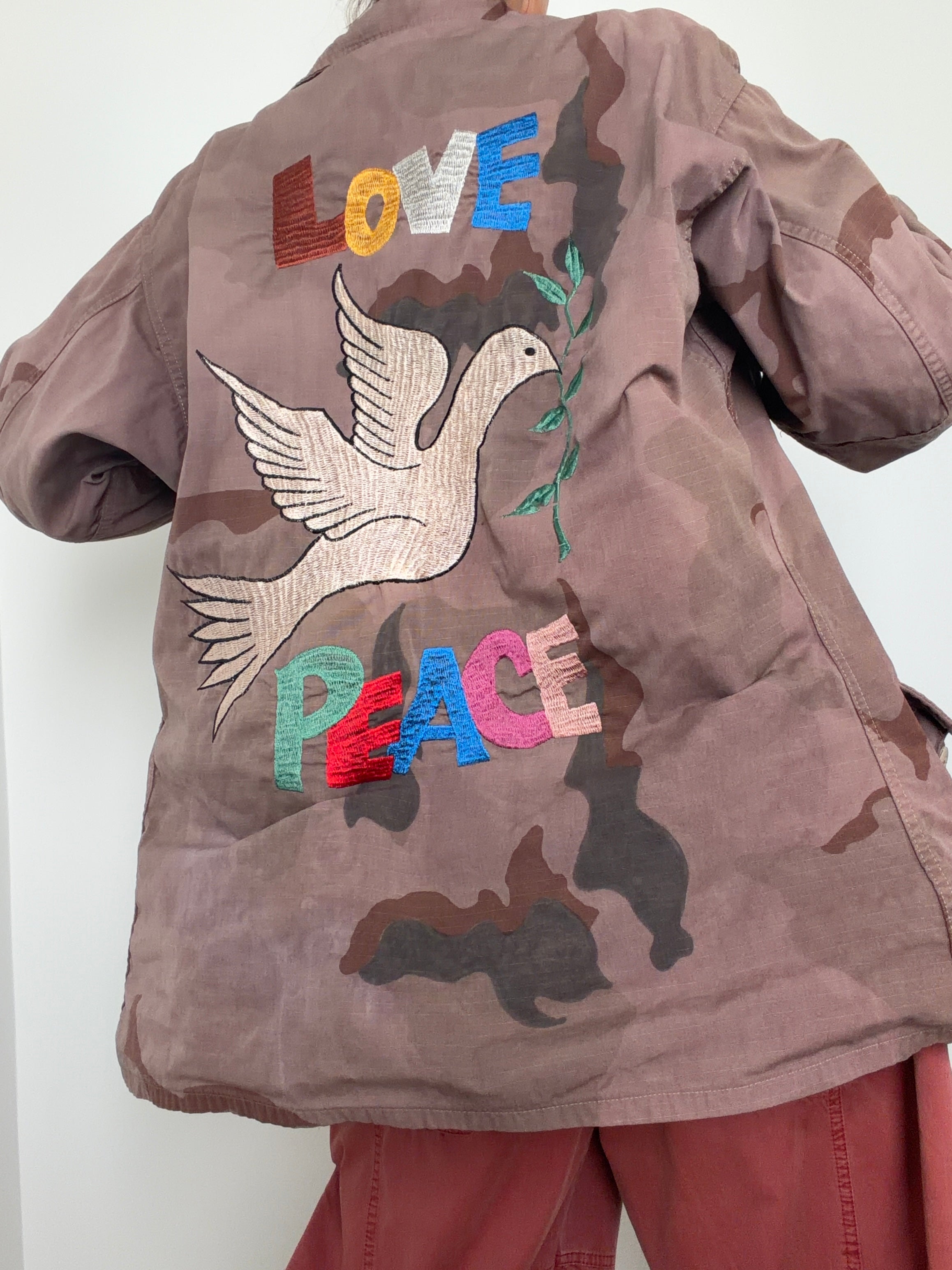 Future Nomads Shirts Dusty Camo Peace & Love Army