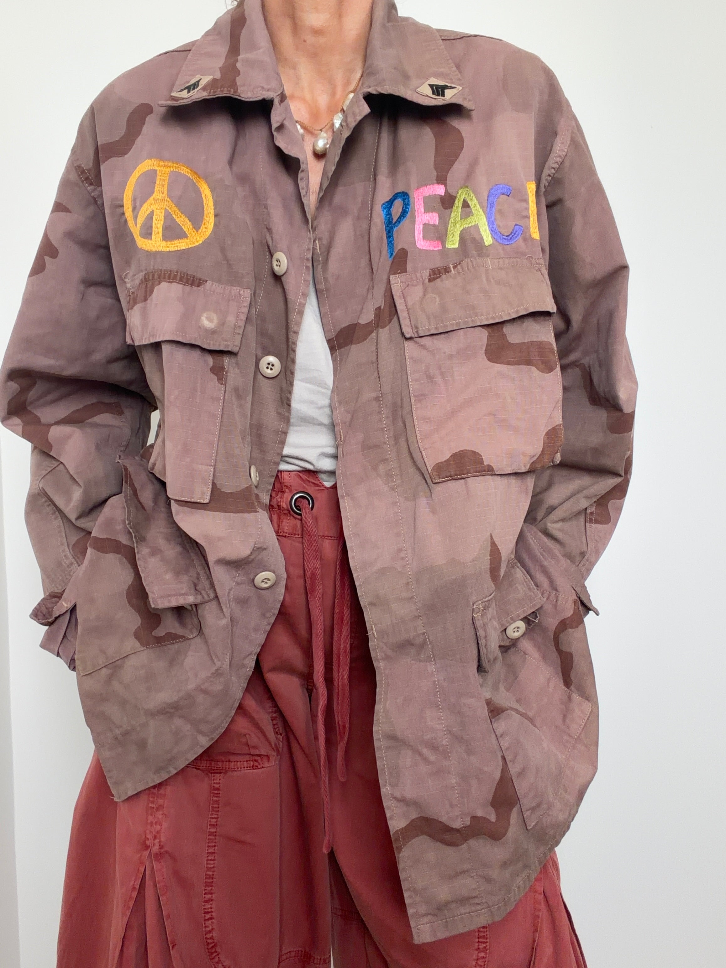 Future Nomads Shirts Dusty Camo Peace & Love Army