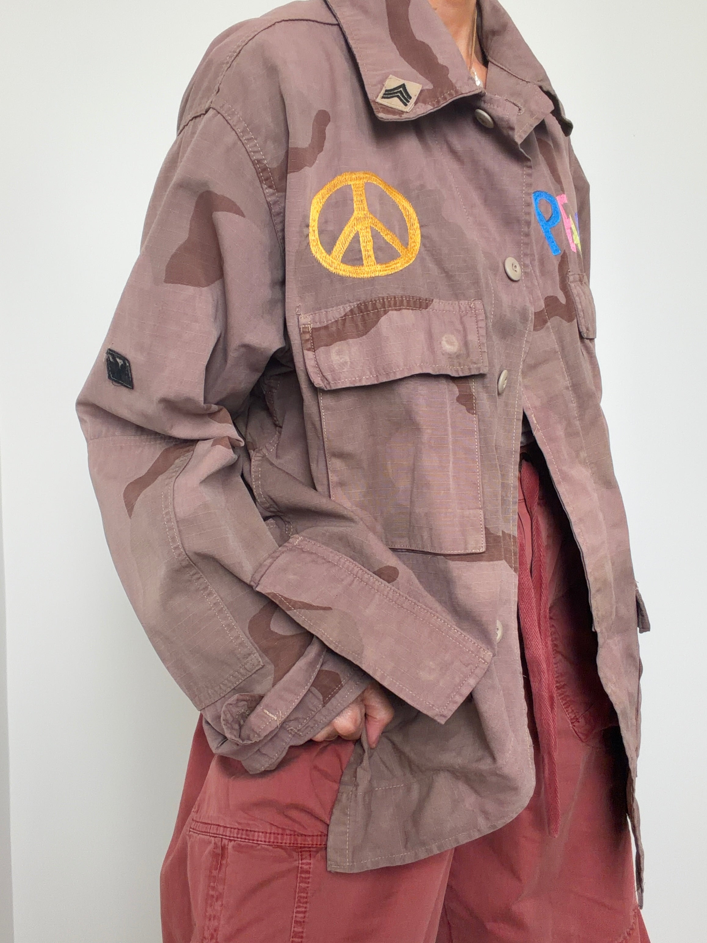 Future Nomads Shirts Dusty Camo Peace & Love Army