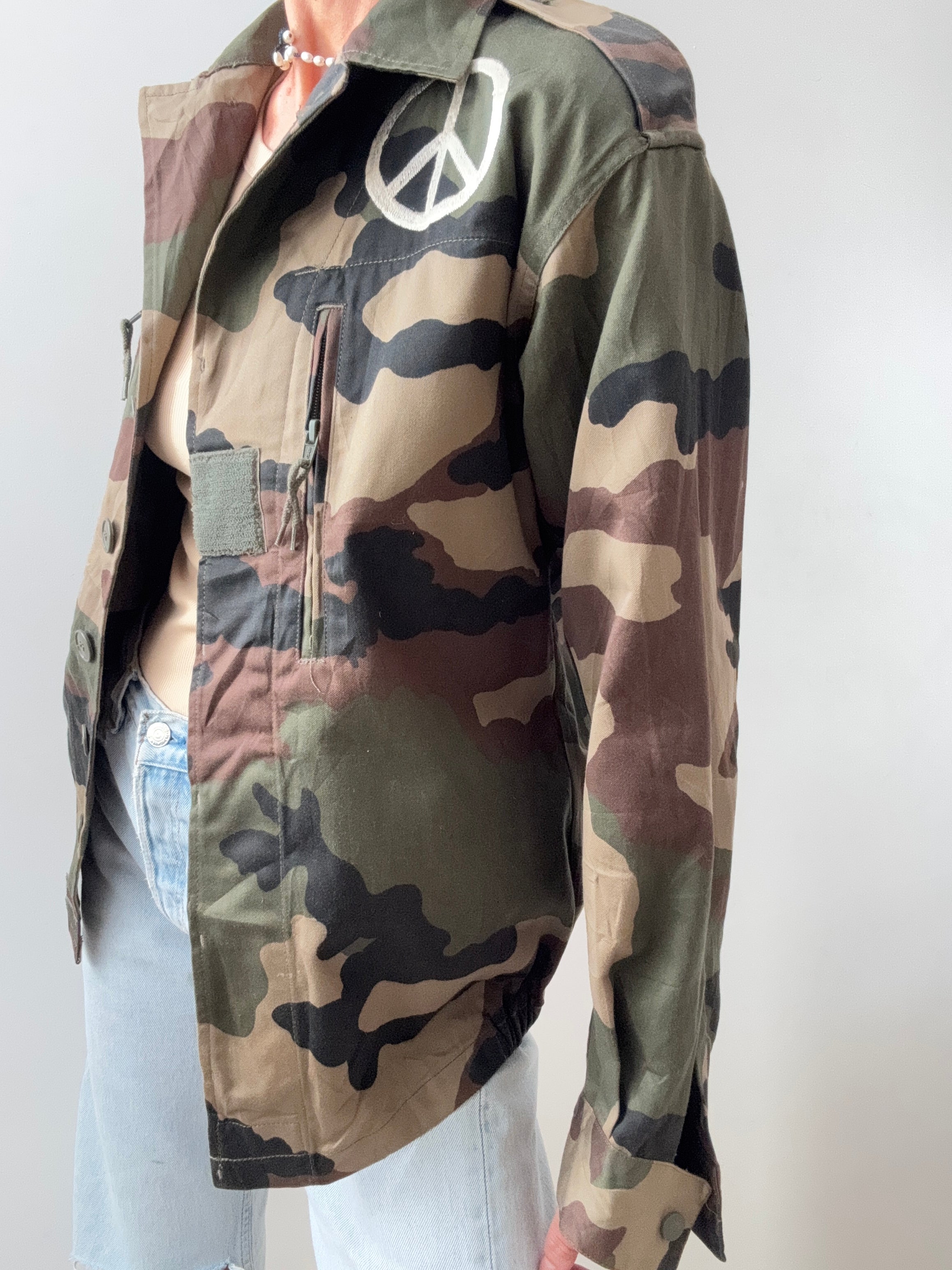 Camo Peace & Love AW252 | Shirts