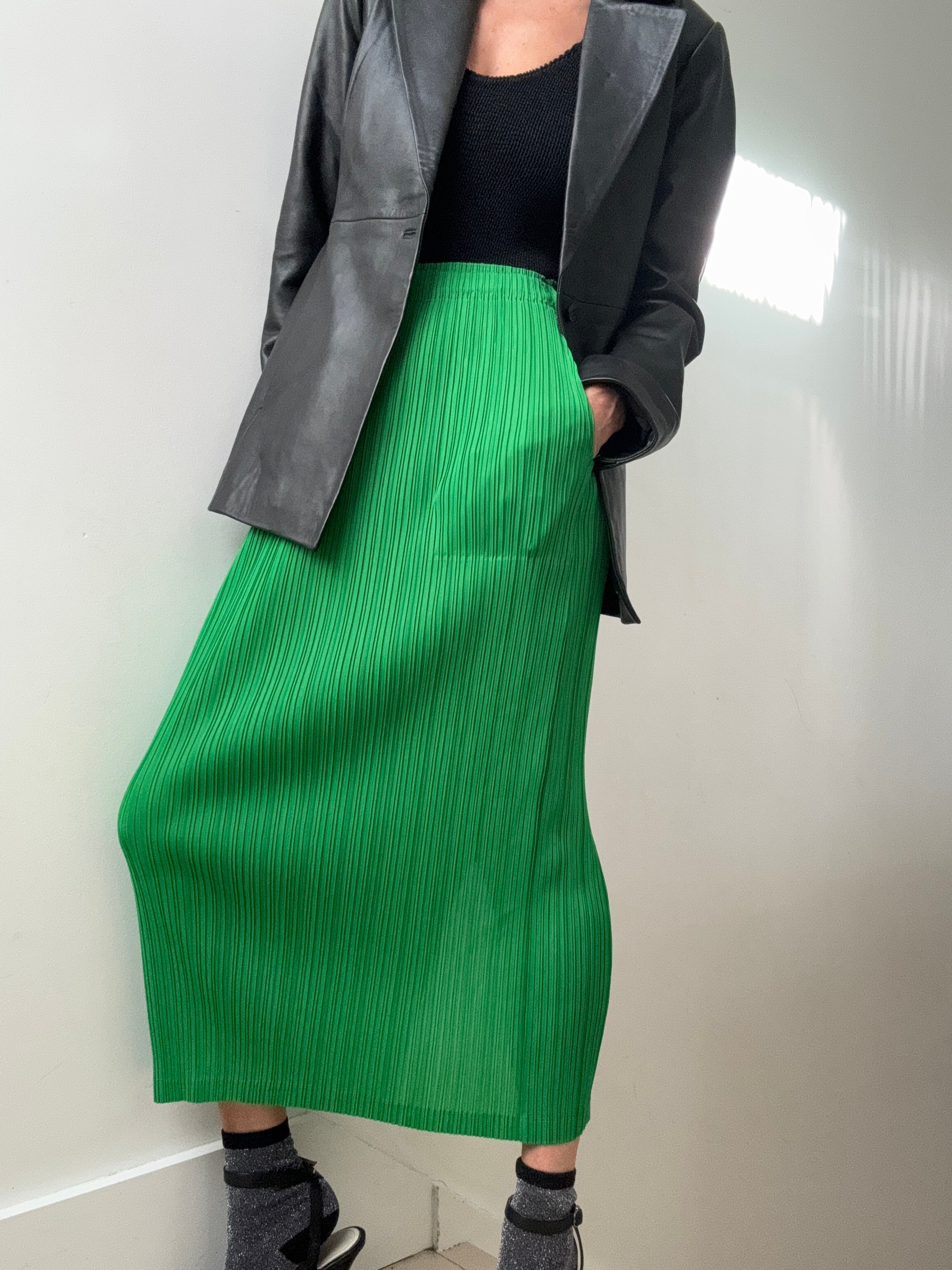 Pleated Skirt Green | Skirts