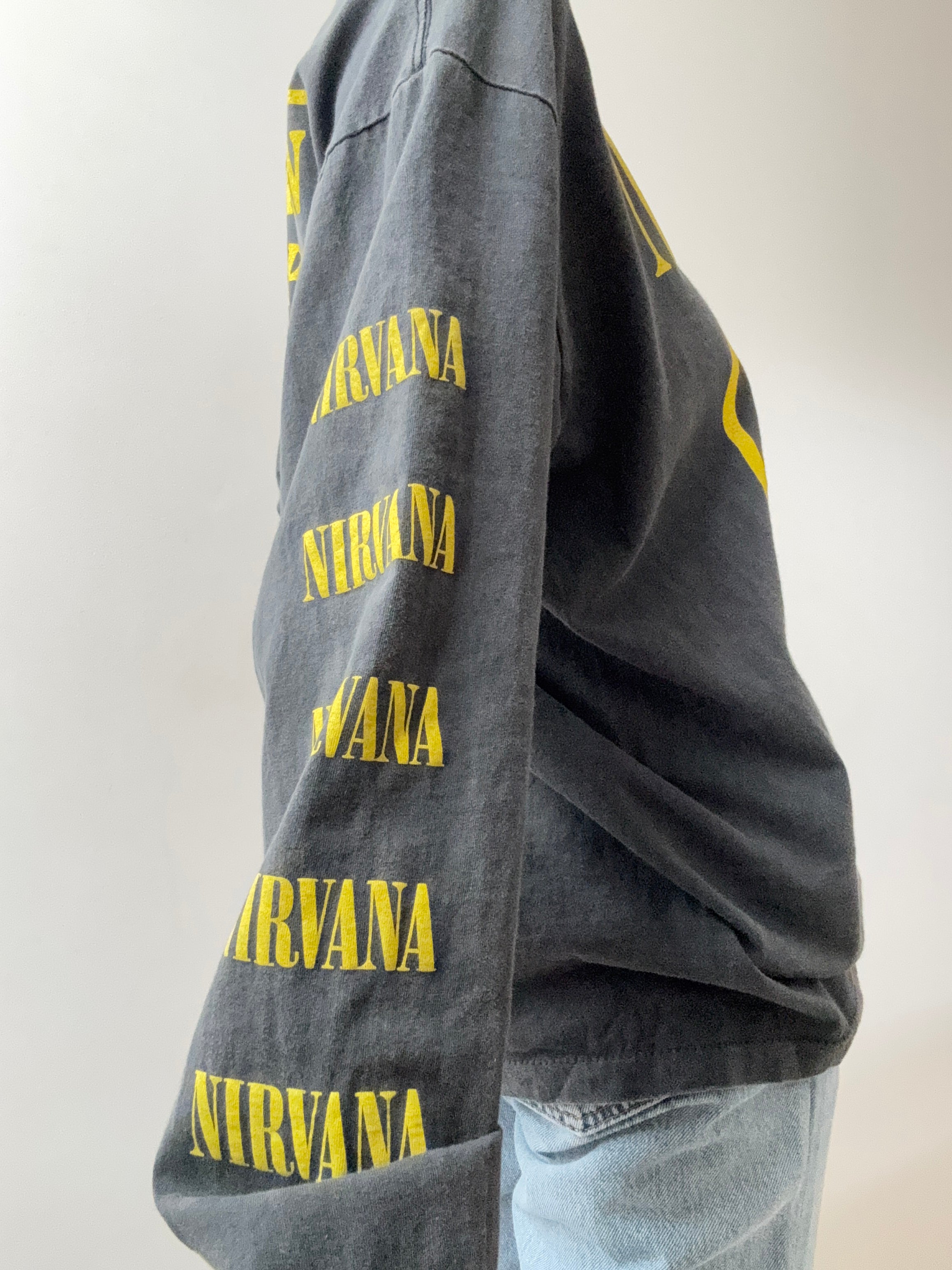 Future Nomads Tops Black Smiley Long Sleeve