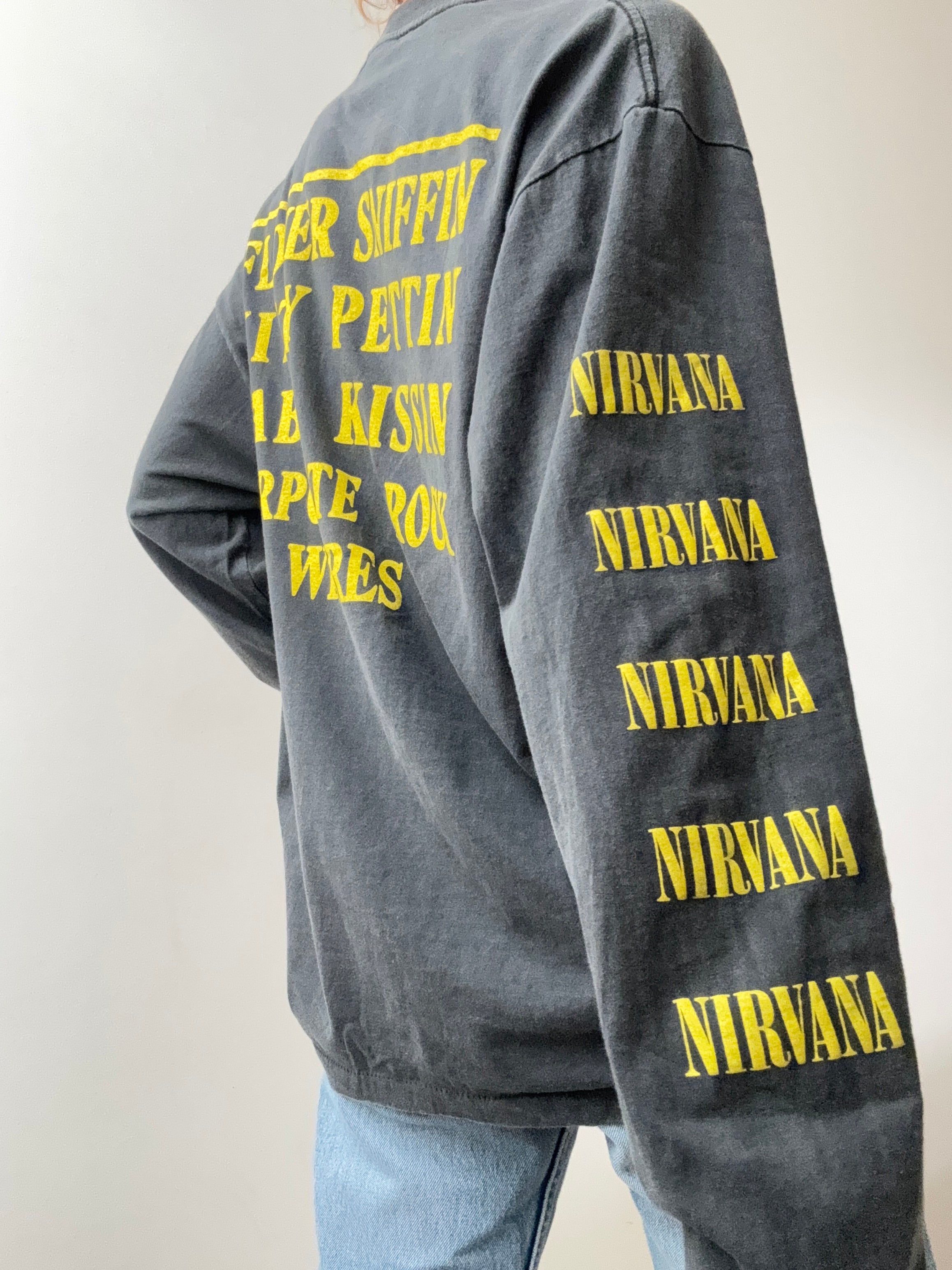 Future Nomads Tops Black Smiley Long Sleeve