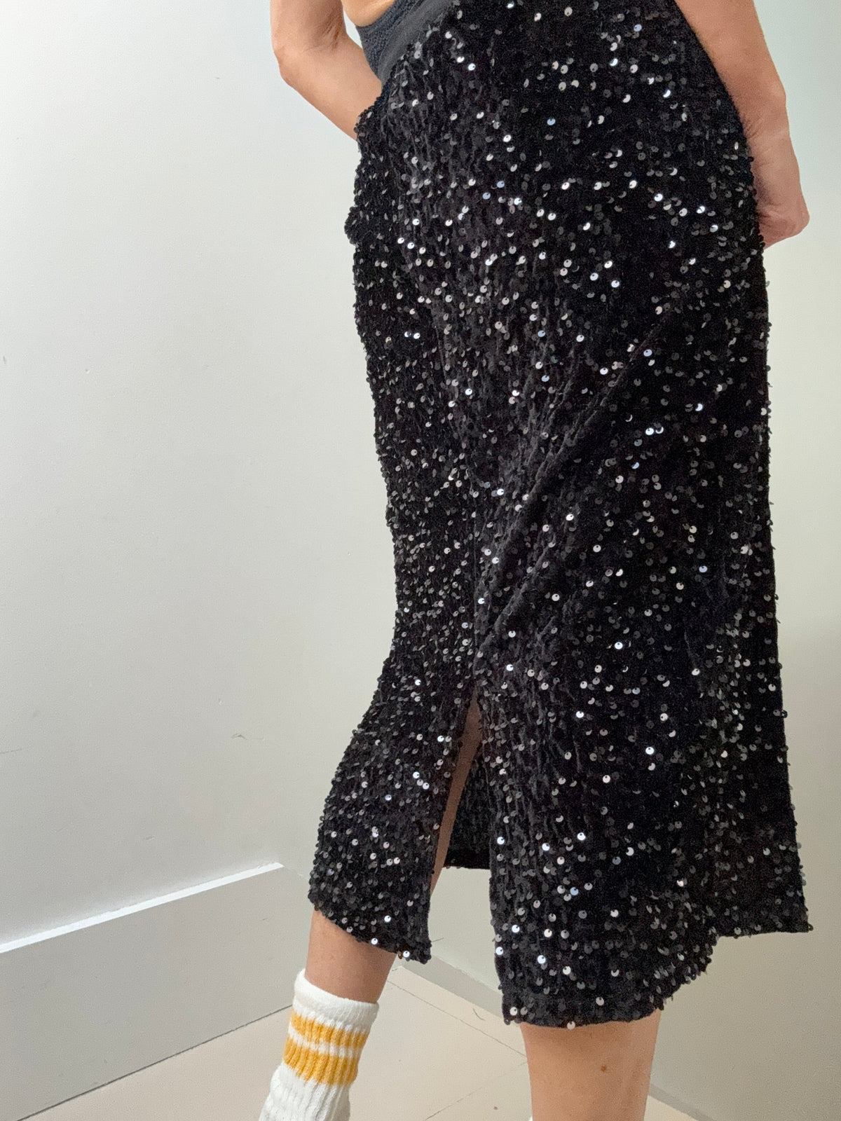 Black Floral Sequin Midi Skirt