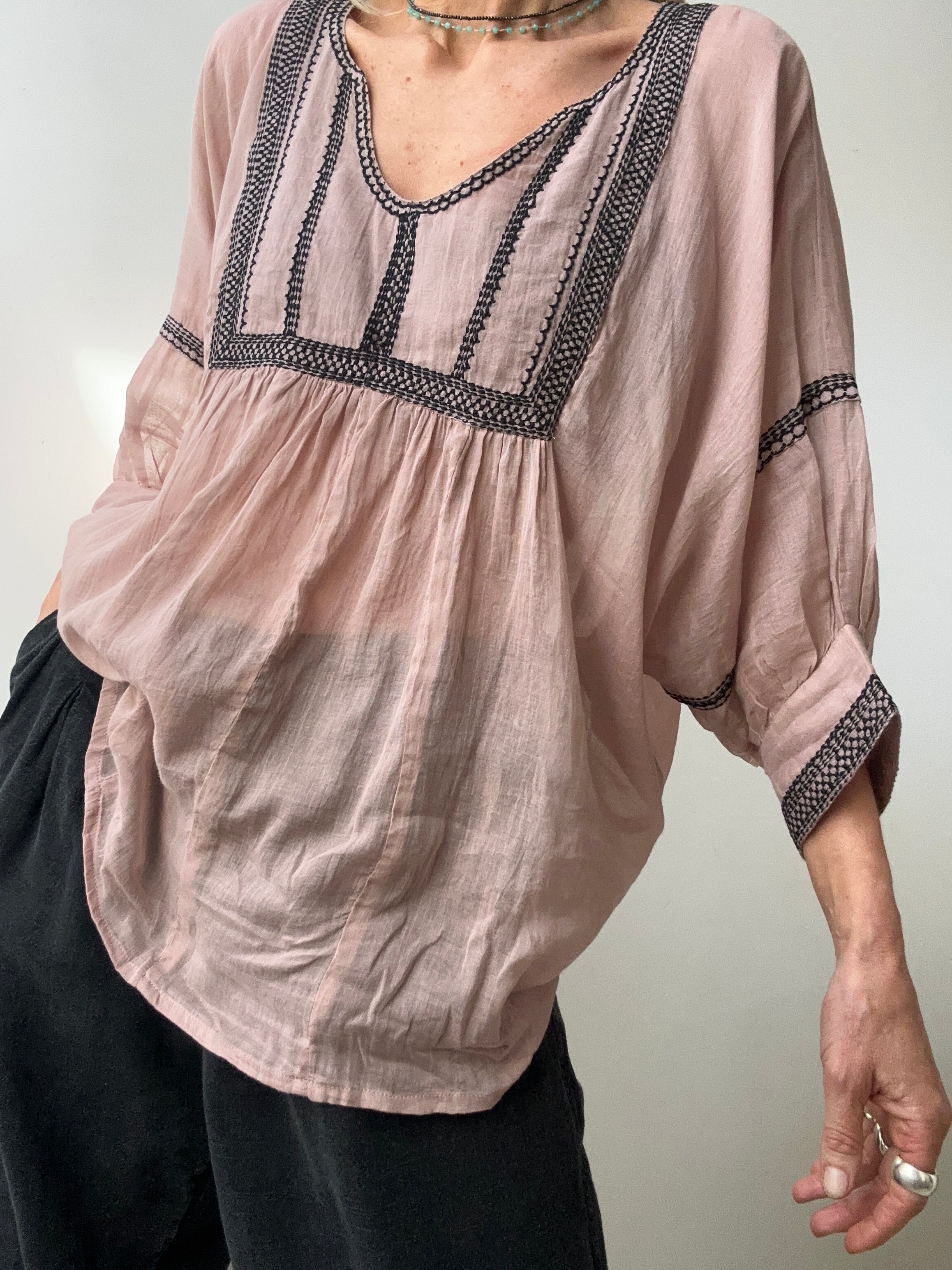 Jetsetbohemian Tops One Size Cotton Bib Blouse in Dusty Pink