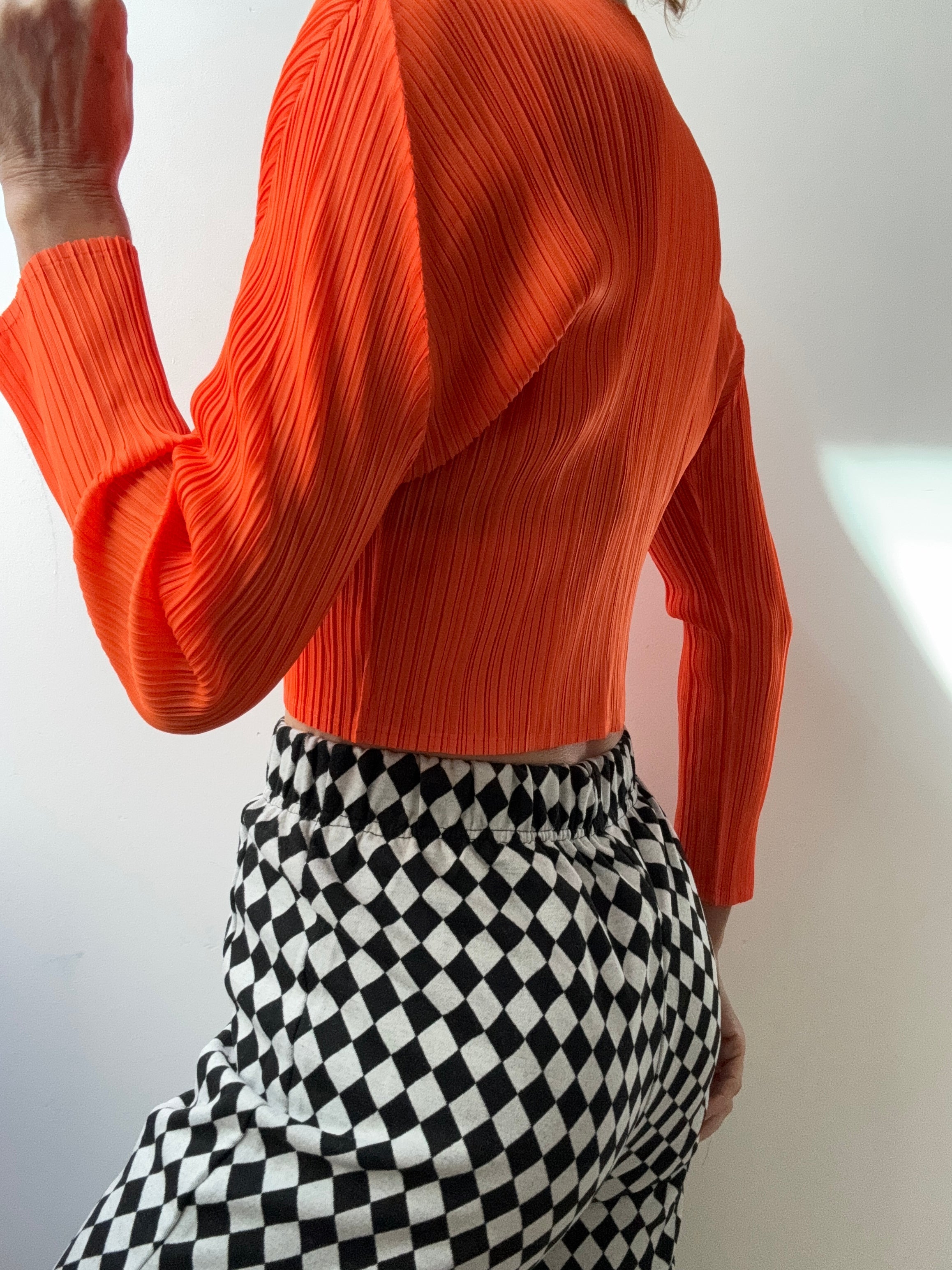 Pleat Me Long Sleeve Crop Top Tangerine | Tops