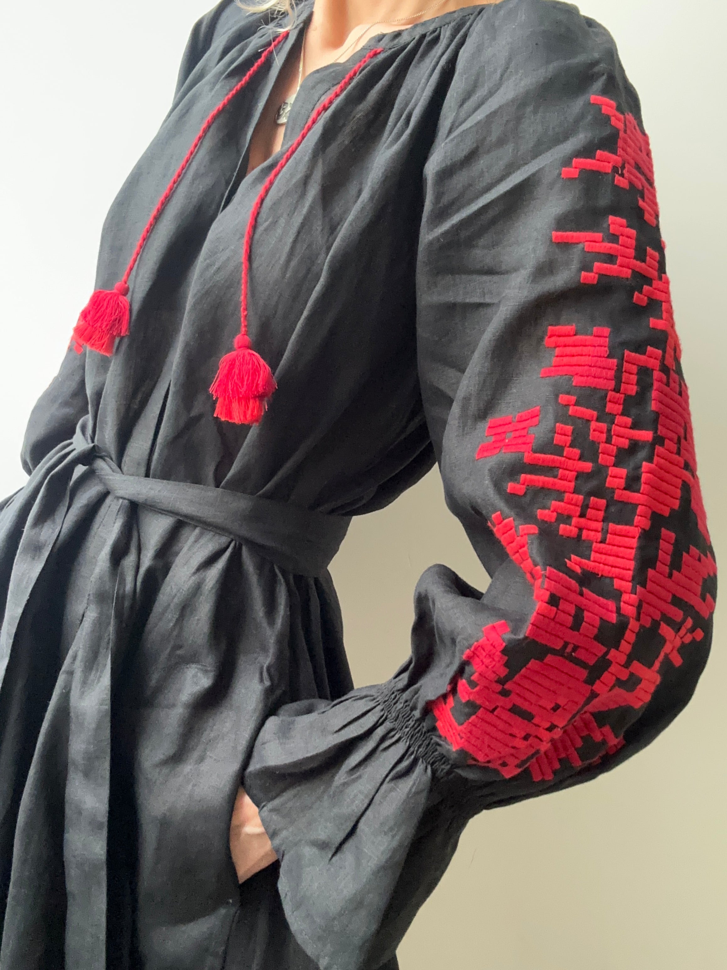 March 11 Dresses March 11 Maxi Dress Black Red