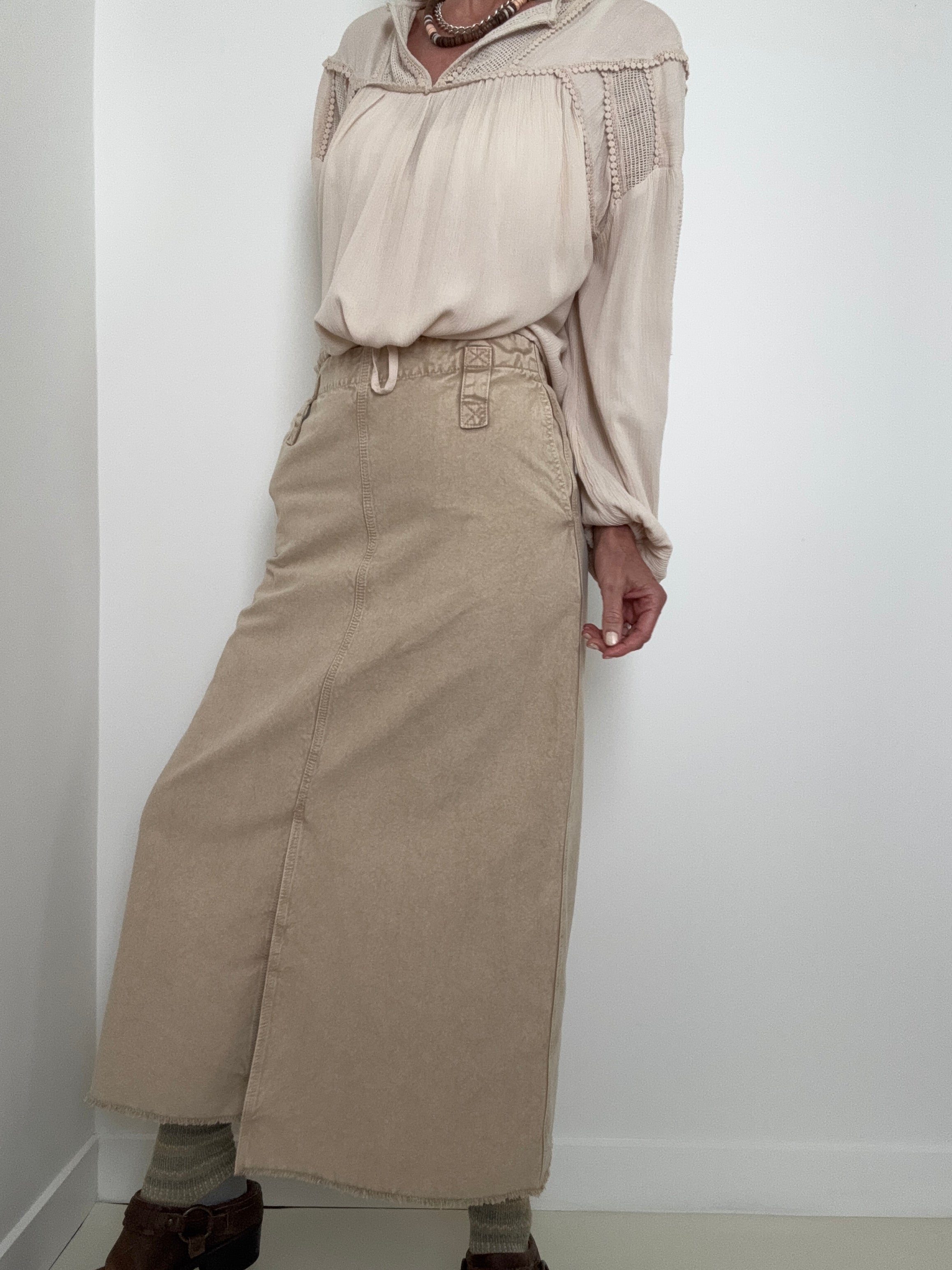 Estasi Maxi Skirt Beige | Skirts