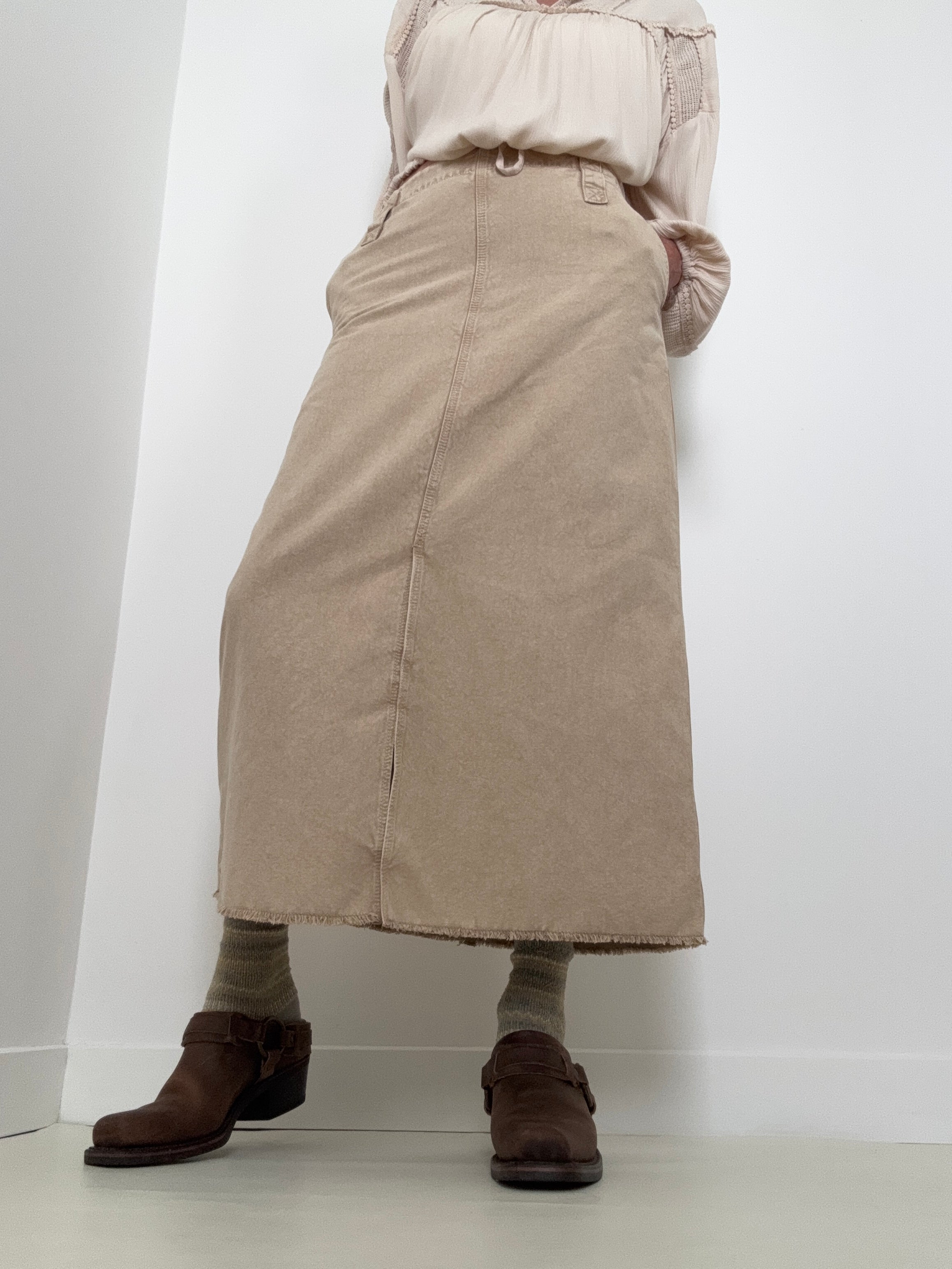Estasi Maxi Skirt Beige | Skirts