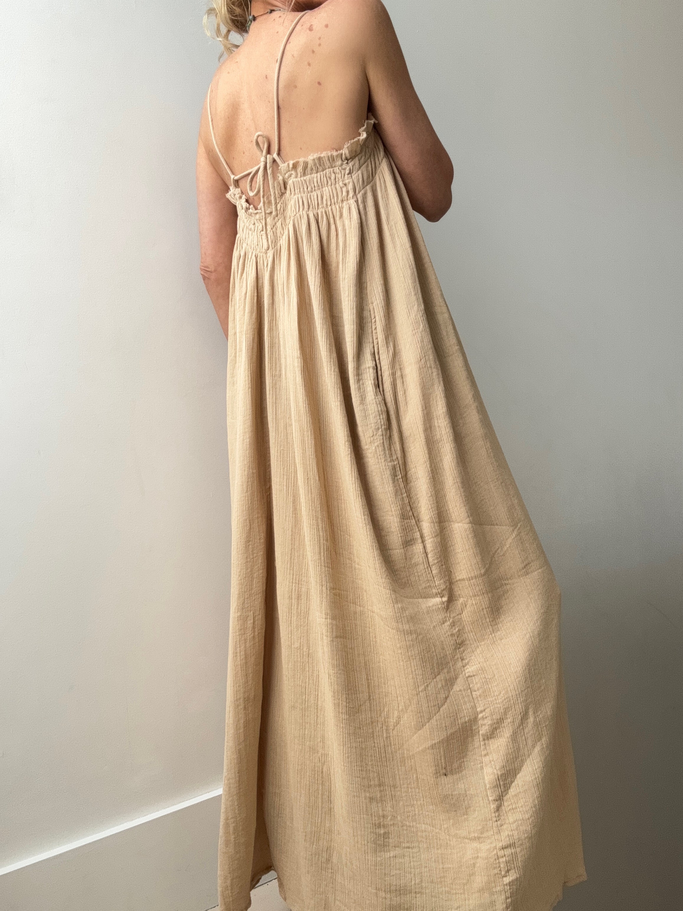 Moost & The Muse Sammy Dress Beige | Dresses