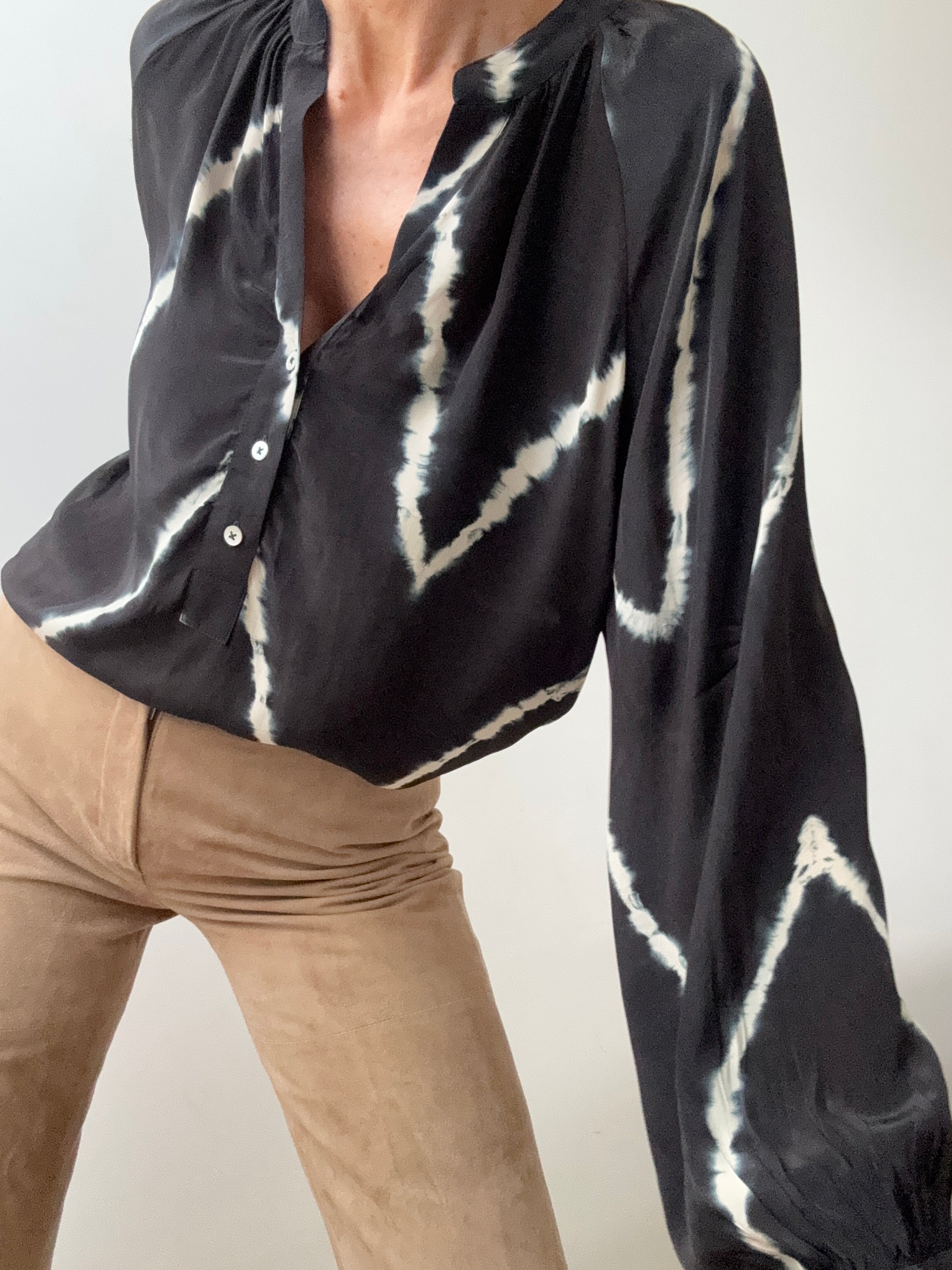 Nous Antwerp Blouses Tie Dye Ella Blouse Black