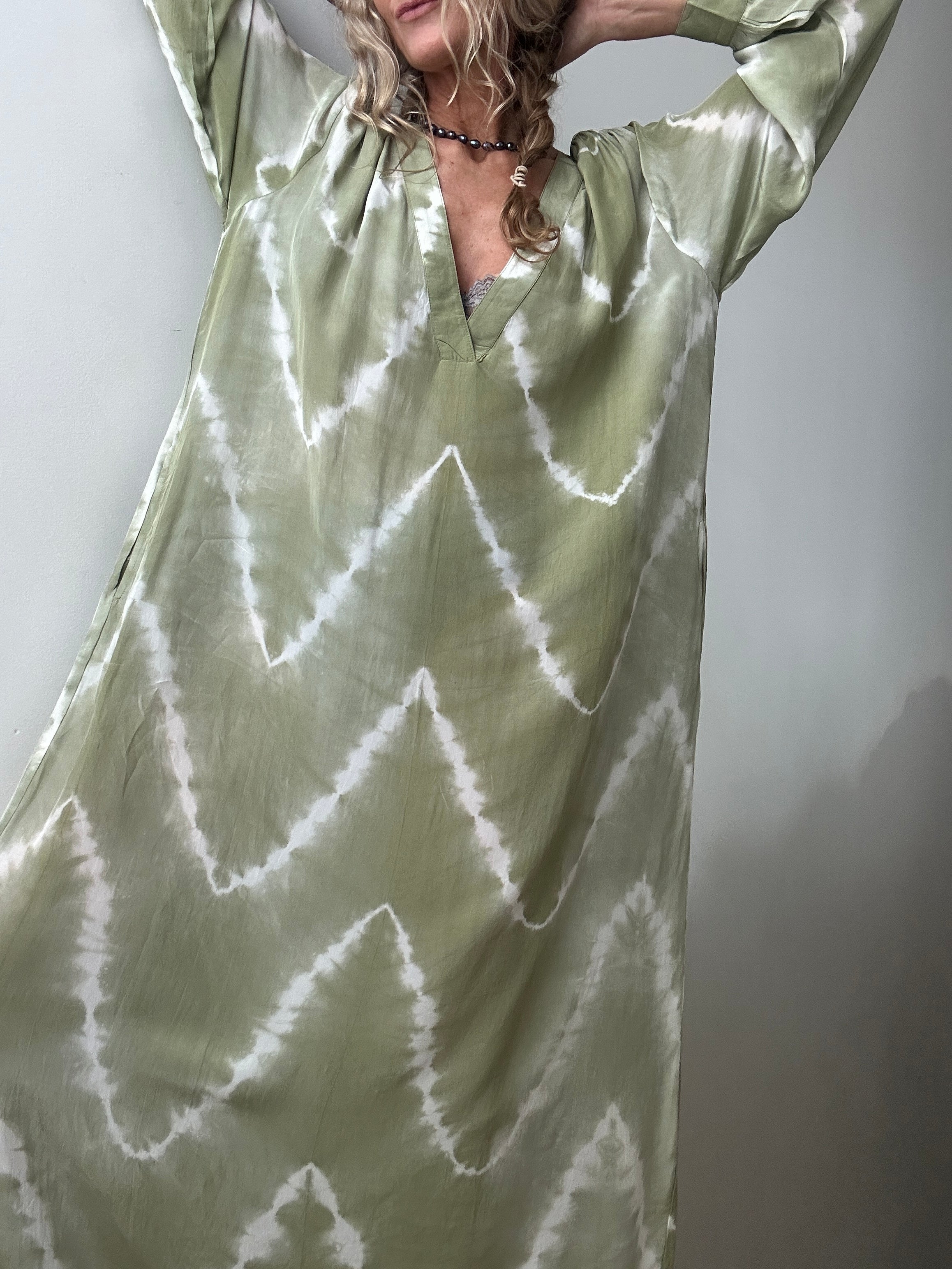 Nous Antwerp Dresses Nous Antwerp Faitheen Dress Green