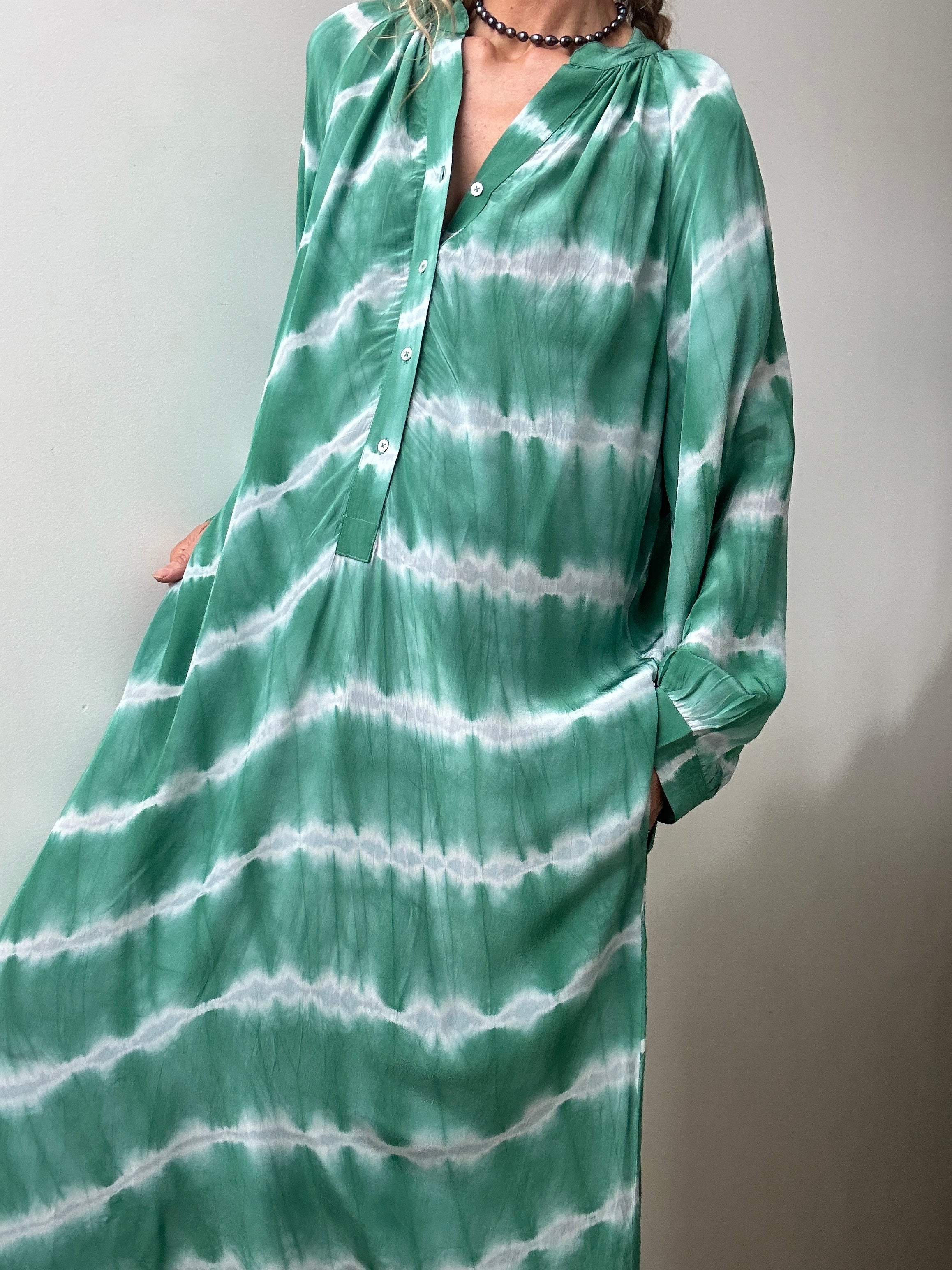 Nous Antwerp Dresses Nous Antwerp Sammy Dress Green