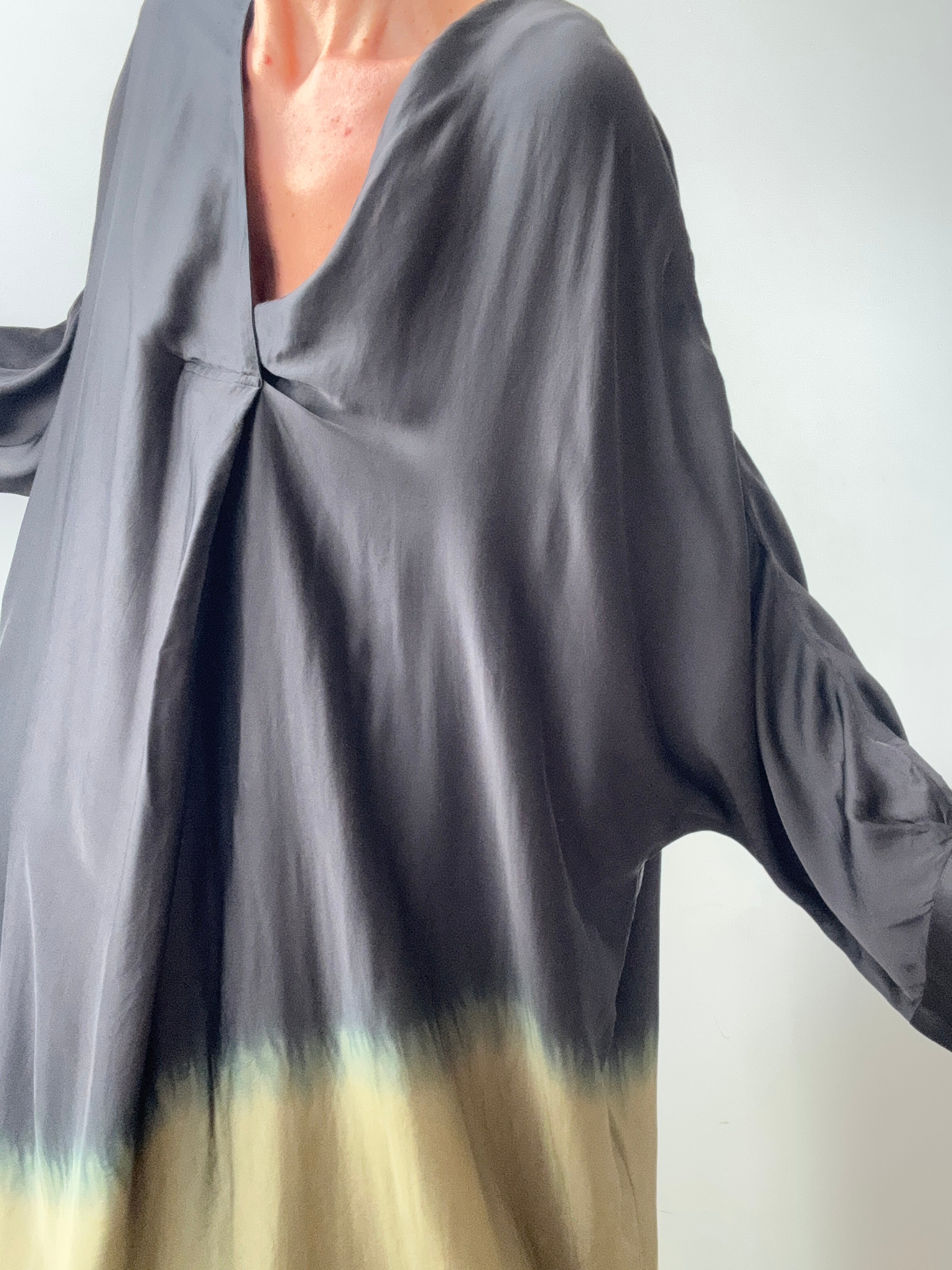 Nous Antwerp Dresses Ombre Erika Dress Khaki Green