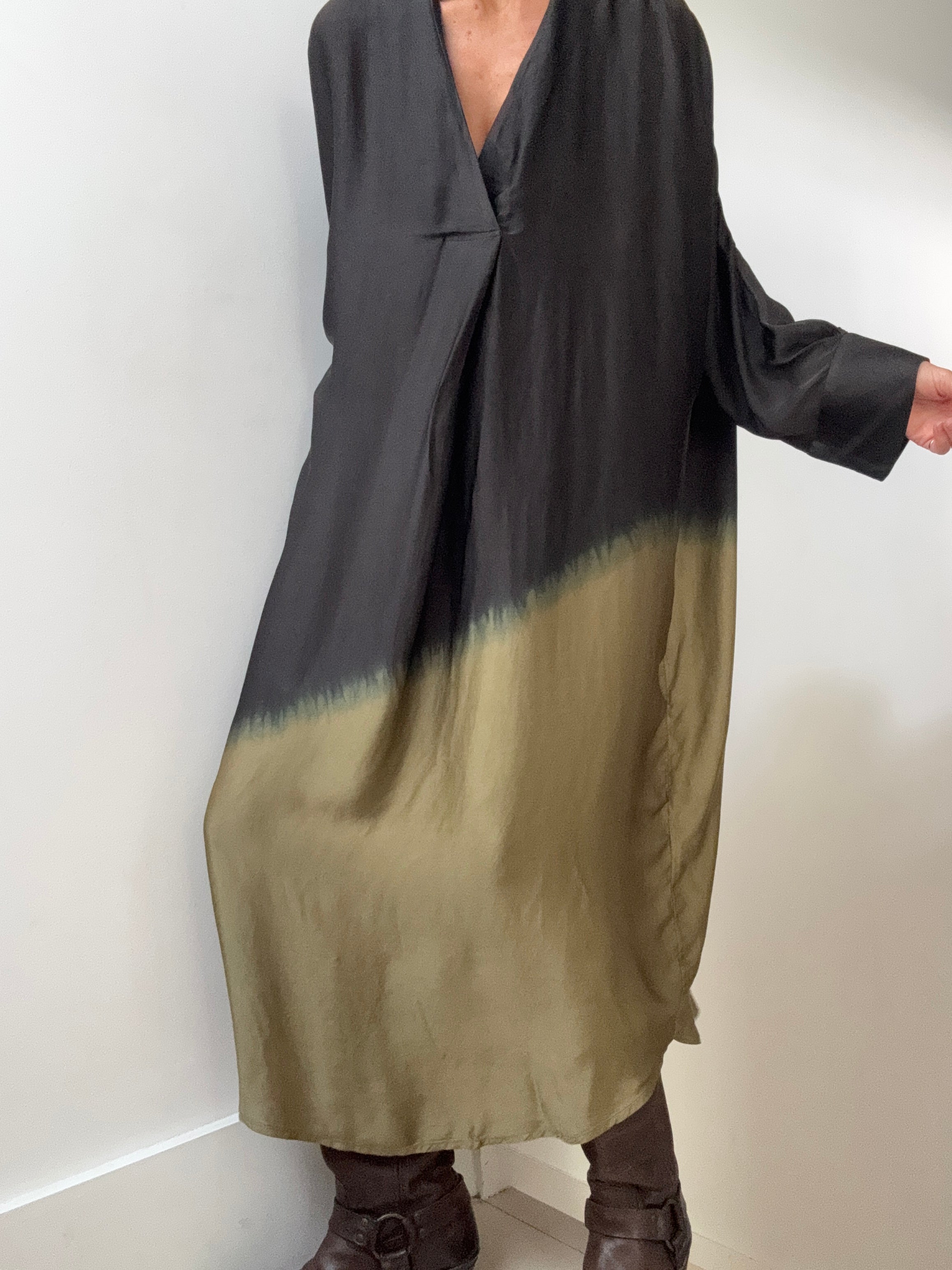 Nous Antwerp Dresses Ombre Erika Dress Khaki Green