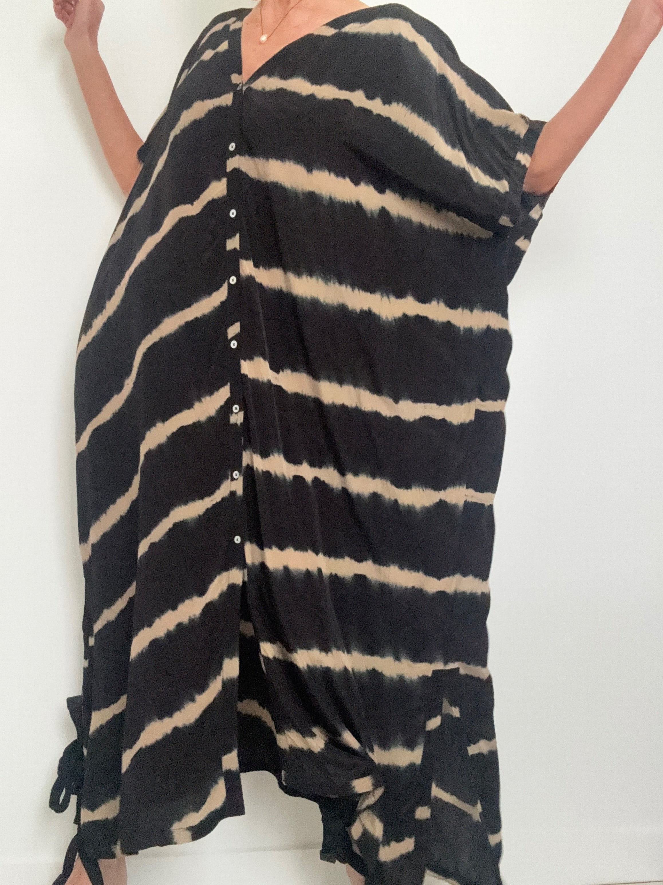 Nous Antwerp Dresses Sam Kaftan Dress Black Latte