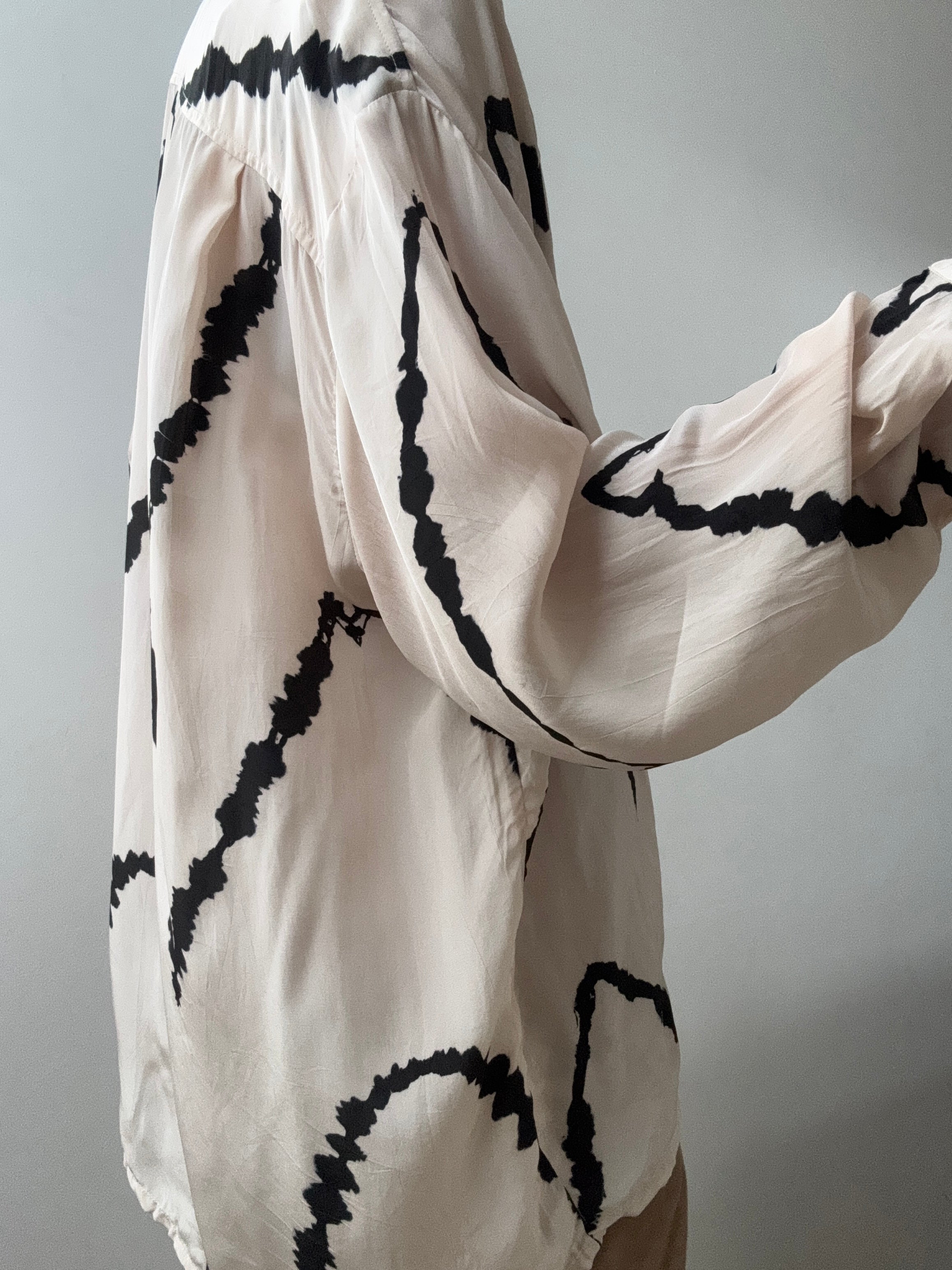 Nous Antwerp Shirts Meganne Blouse Tie Dye Cream