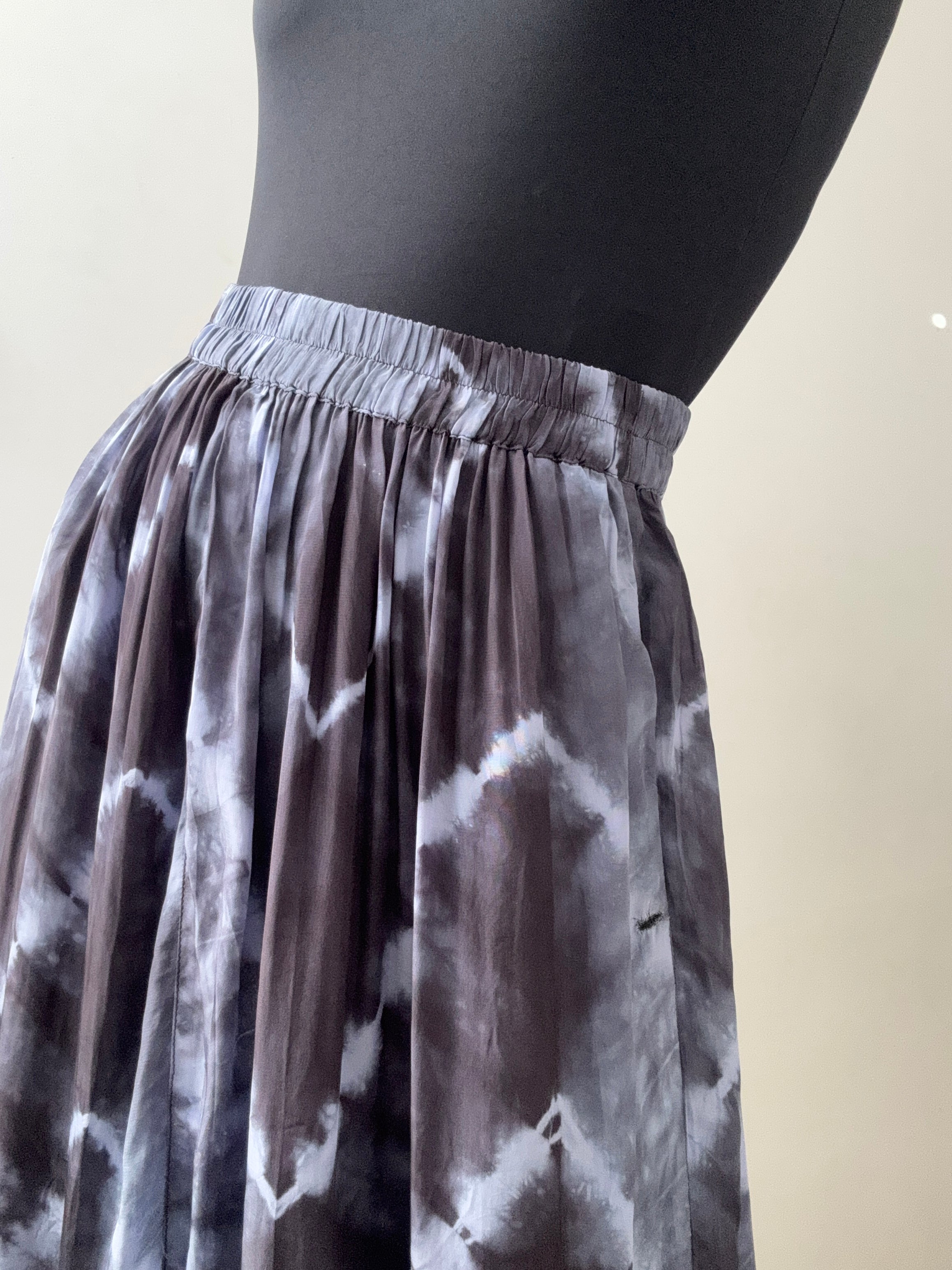 Nous Antwerp Skirts Zita Skirt Purple Tiedye