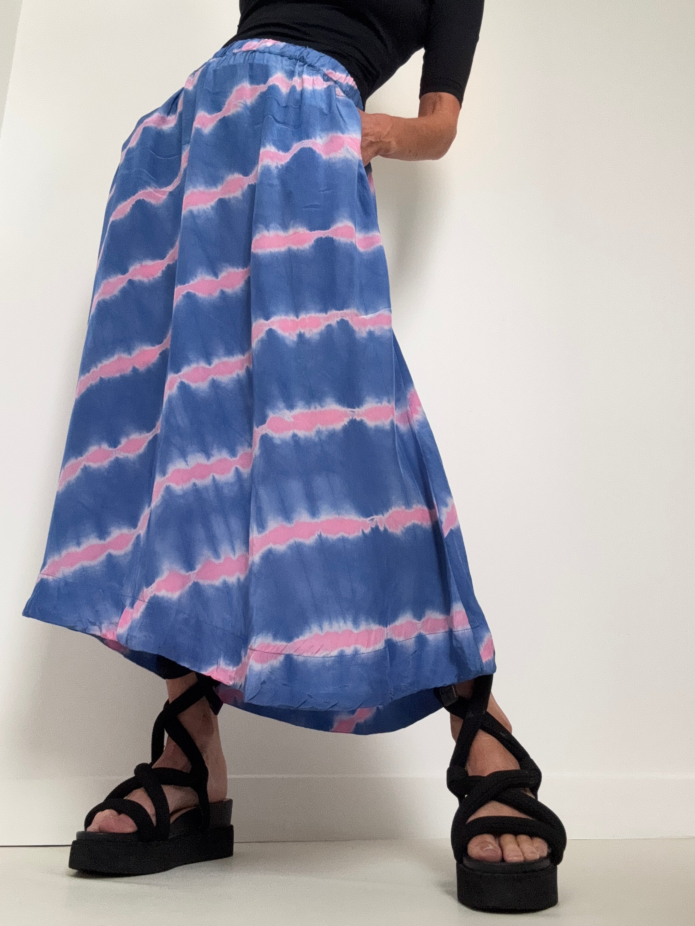 Franny Skirt Blue Tiedye Pink Shot | Skirts